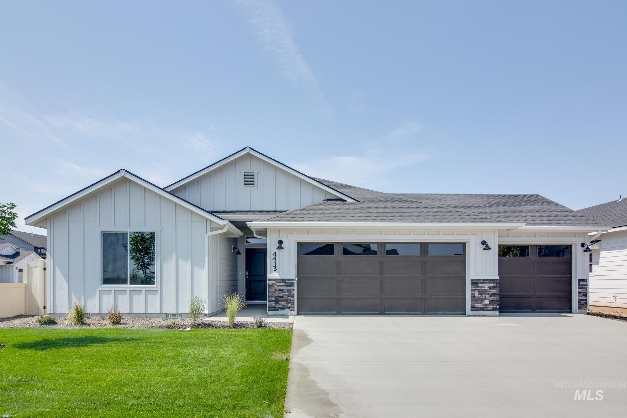 4914 Fire Opal St., Caldwell, Idaho 83605, 4 Bedrooms, 2 Bathrooms, Residential For Sale, Price $429,990,MLS 98908524