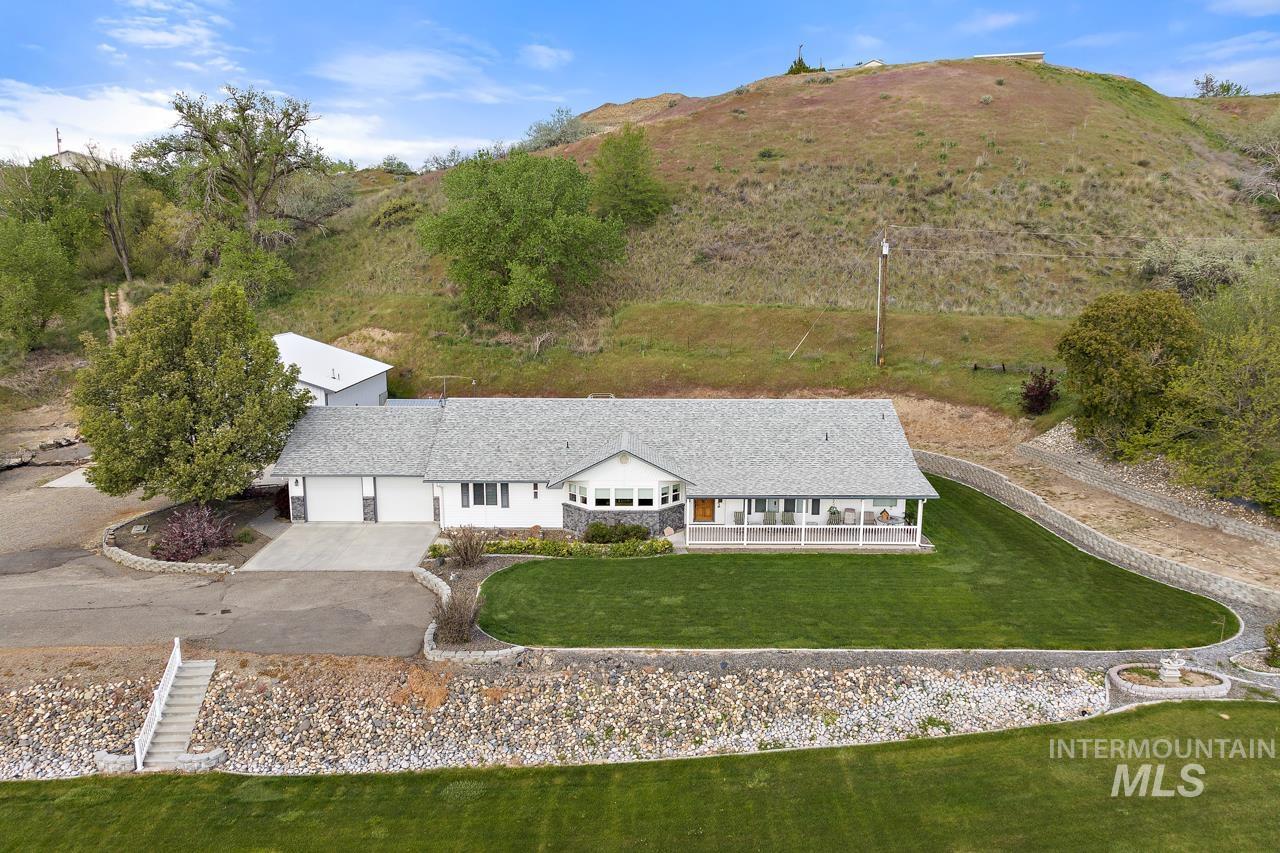 414 Foothill Drive, Ontario, Idaho 97914, 3 Bedrooms, 2 Bathrooms, Residential For Sale, Price $774,900,MLS 98908609