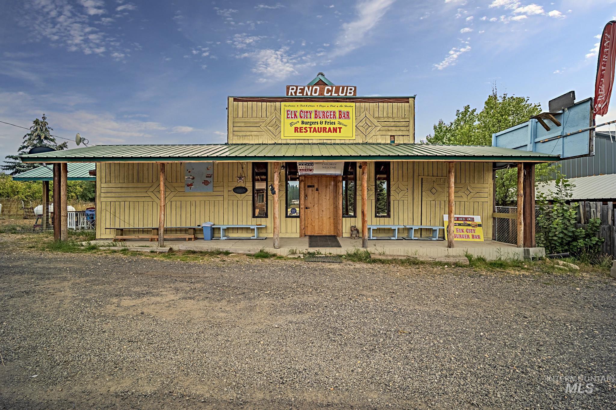 308 Main St., Elk City, Idaho 83525, 1 Bedroom, 2 Bathrooms, Residential Income For Sale, Price $235,000,MLS 98908626