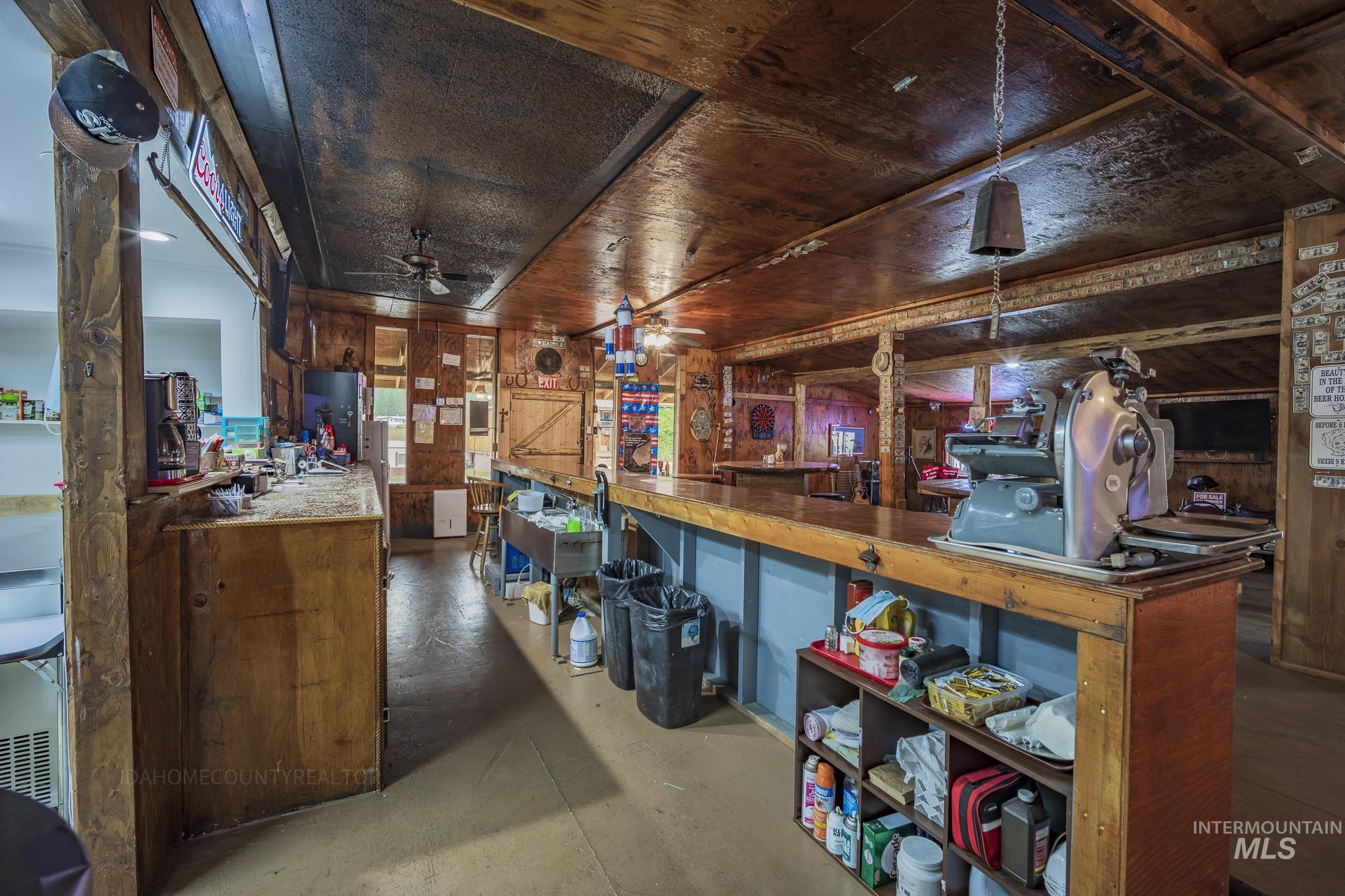 308 Main St., Elk City, Idaho 83525, 1 Bedroom, 2 Bathrooms, Residential Income For Sale, Price $227,000, 98908626