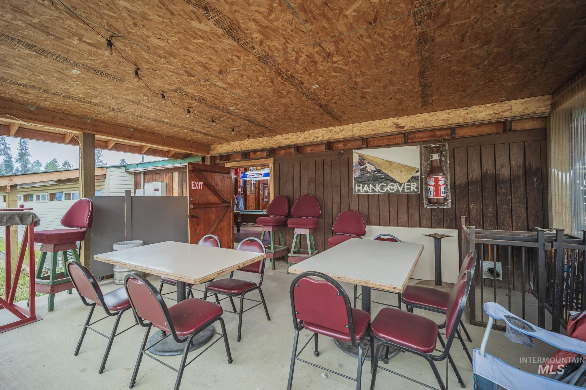 308 Main St., Elk City, Idaho 83525, 1 Bedroom, 2 Bathrooms, Residential Income For Sale, Price $227,000, 98908626