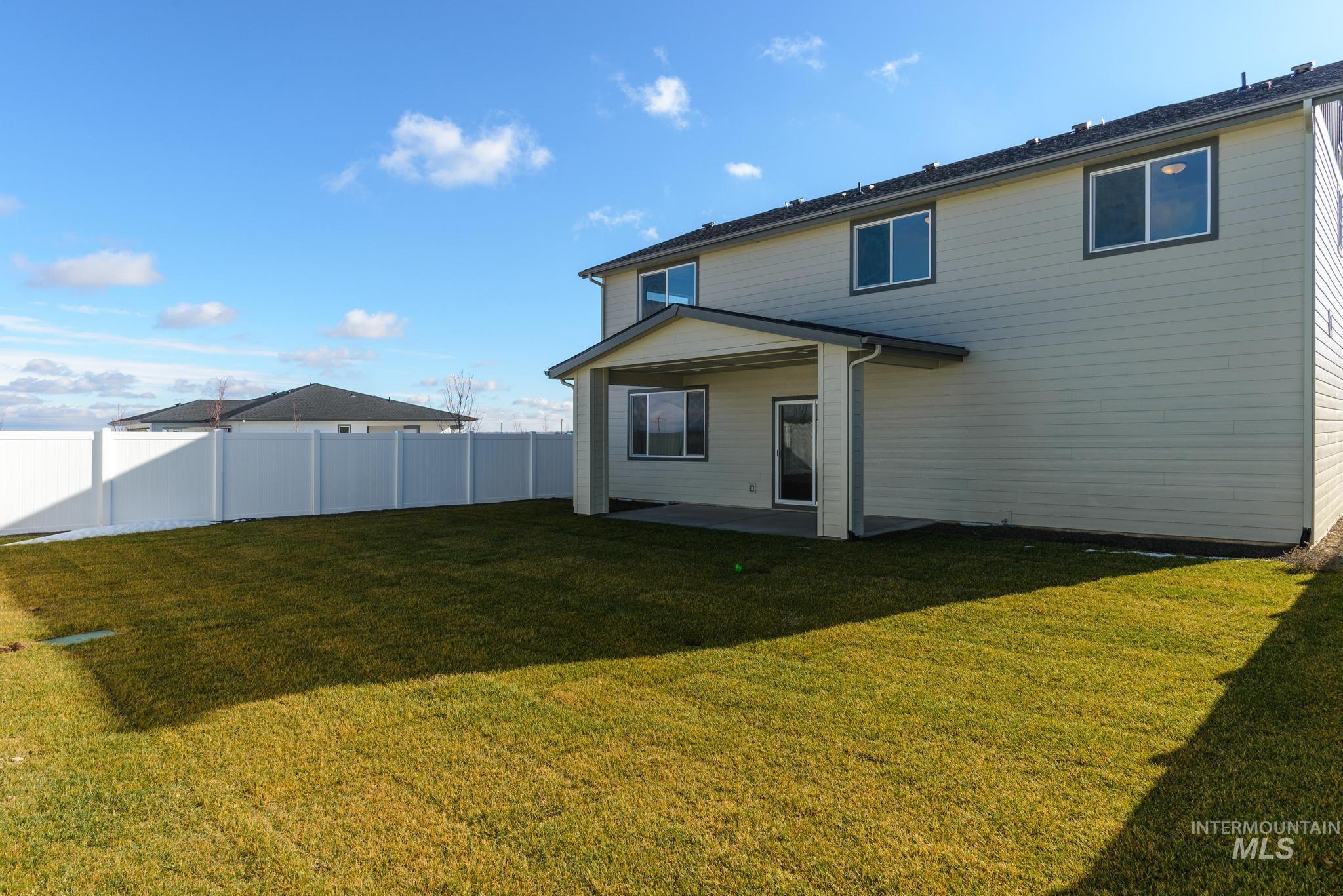 2650 Laidlaw Dr, Emmett, Idaho 83617, 4 Bedrooms, 2.5 Bathrooms, Residential For Sale, Price $524,995,MLS 98908646