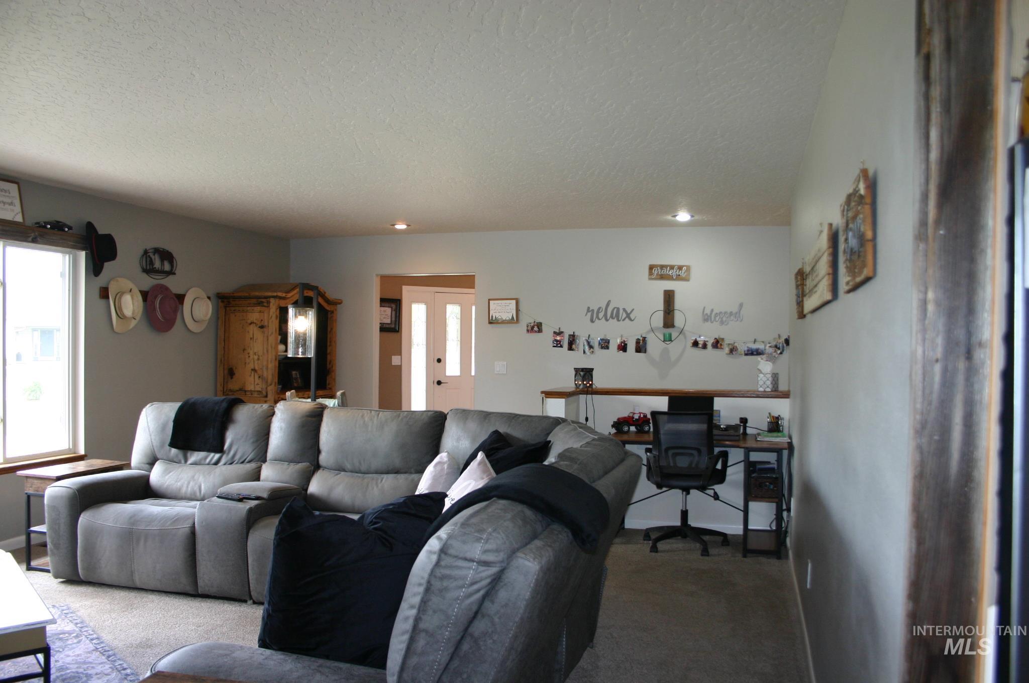 720 Kiser Lane, Caldwell, Idaho 83607, 3 Bedrooms, 2.5 Bathrooms, Residential For Sale, Price $899,900,MLS 98908929