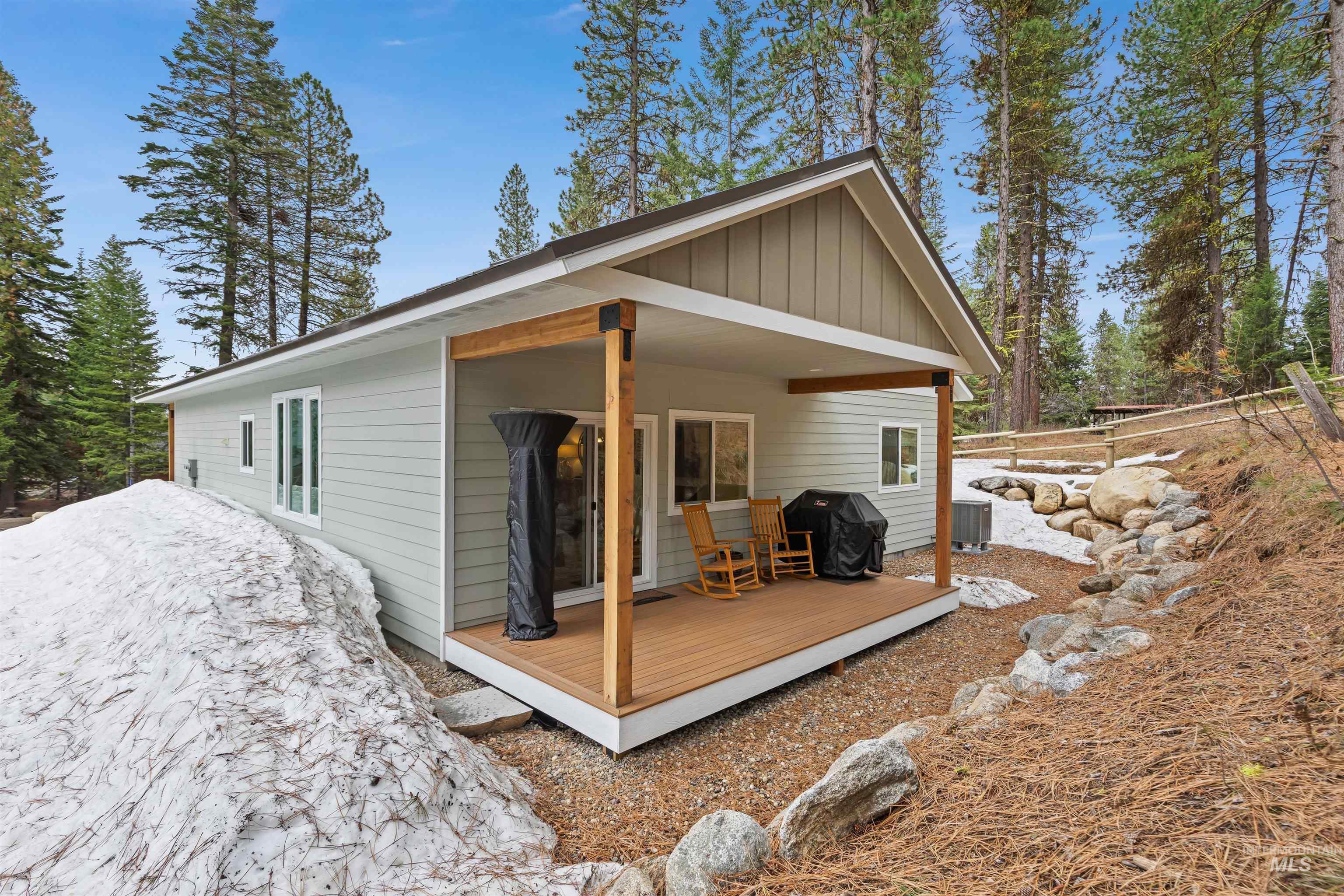 1110 Knowles Rd, McCall, Idaho 83638, 3 Bedrooms, 2 Bathrooms, Residential For Sale, Price $795,000,MLS 98908935