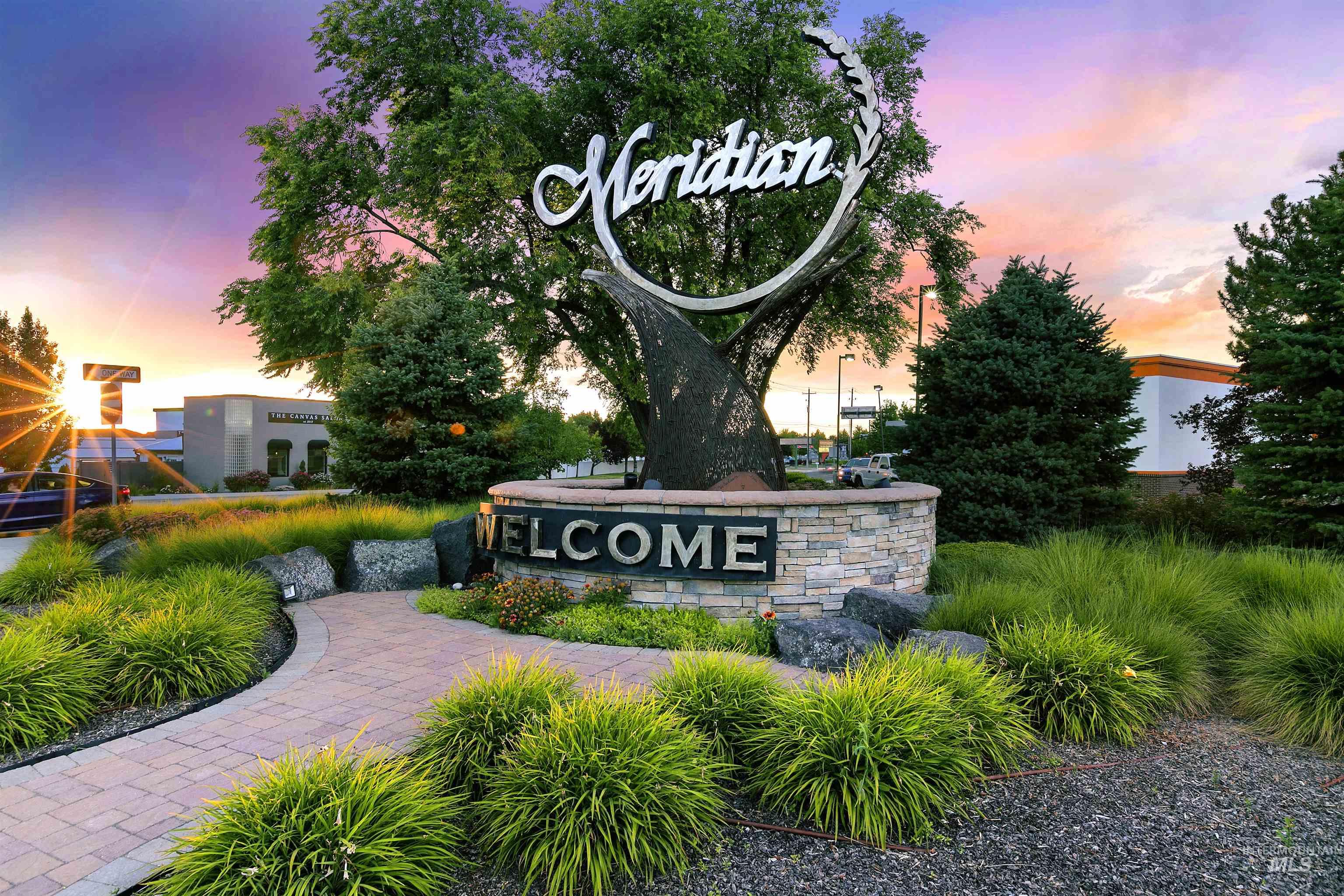 6472 S Astoria Ave, Meridian, Idaho 83642, 4 Bedrooms, 2.5 Bathrooms, Residential For Sale, Price $629,992,MLS 98908968