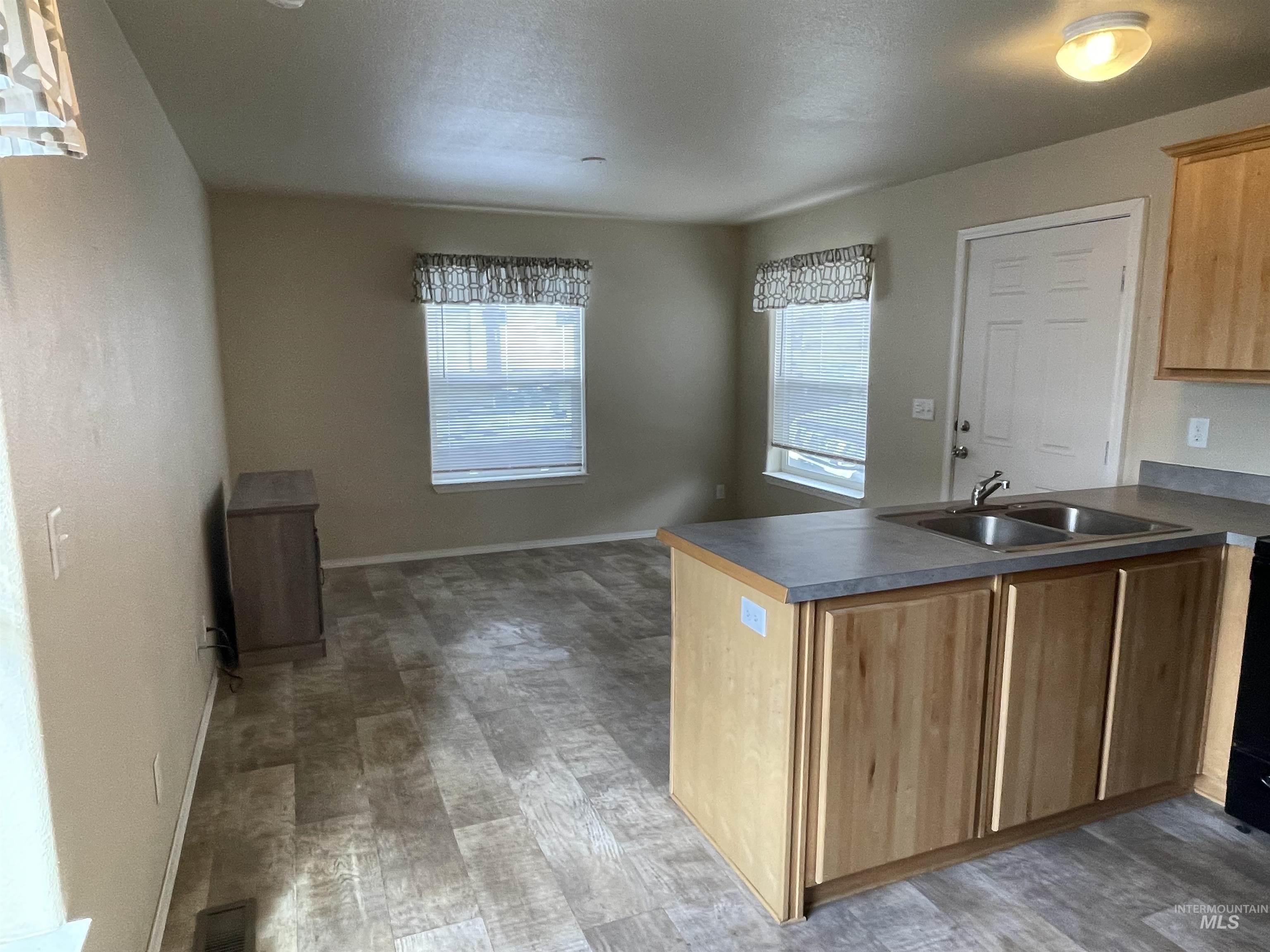 603 W Palouse River Dr. #14, Moscow, Idaho 83843, 2 Bedrooms, 1 Bathroom, Residential For Sale, Price $55,000,MLS 98909169