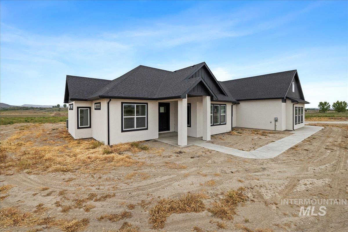 25889 Clydesdale Lane, Parma, Idaho 83660-0000, 4 Bedrooms, 3.5 Bathrooms, Residential For Sale, Price $879,900,MLS 98909248