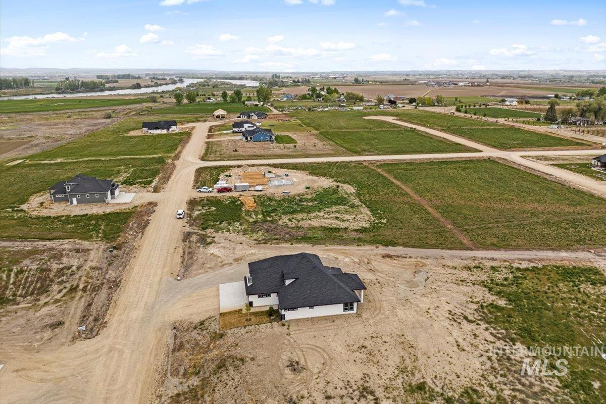 25738 Clydesdale Lane, Parma, Idaho 83660-0000, 4 Bedrooms, 2.5 Bathrooms, Residential For Sale, Price $769,500,MLS 98909255