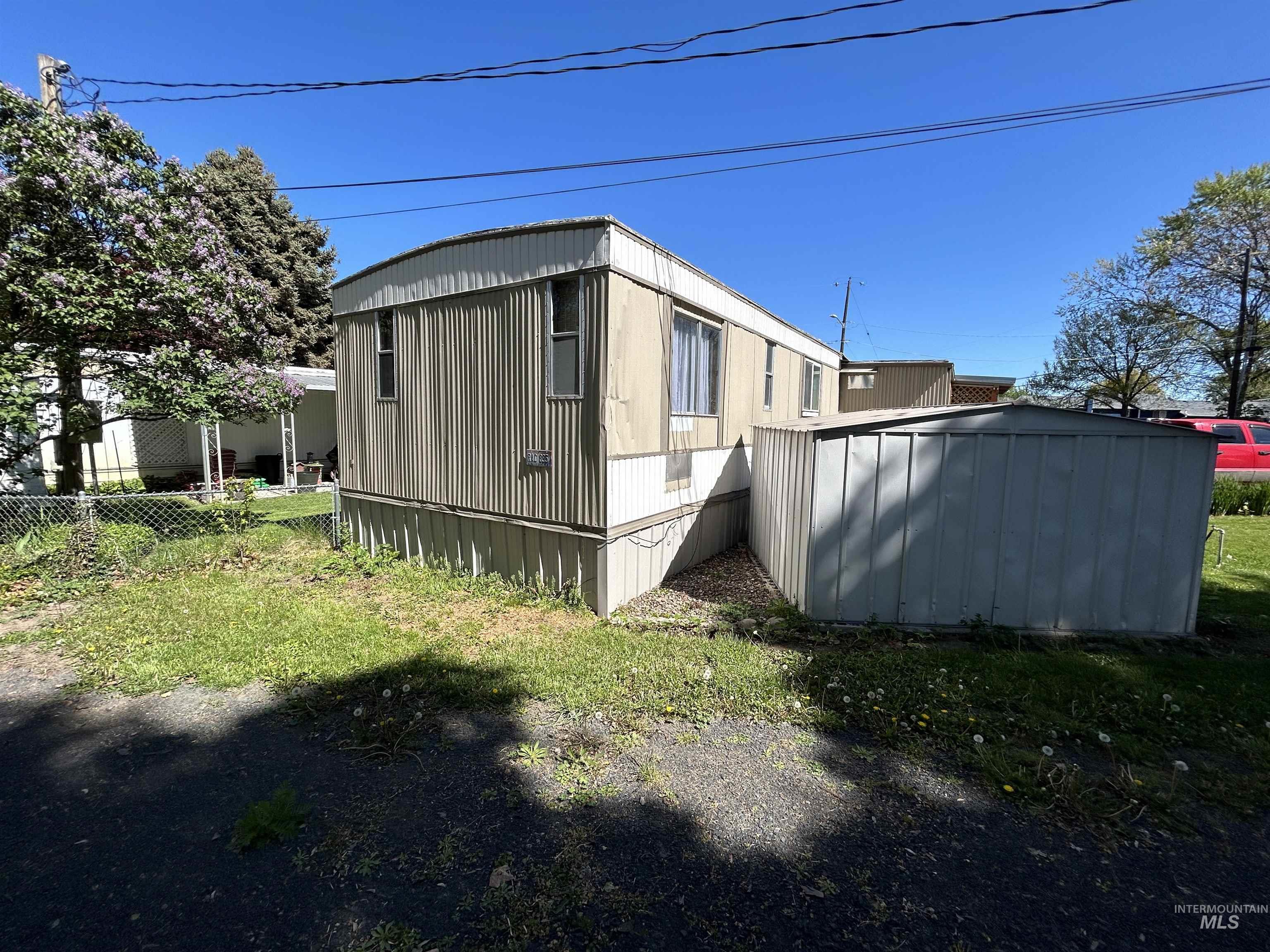 3526 11th St., Lewiston, Idaho 83501, 3 Bedrooms, 2 Bathrooms, Residential For Sale, Price $77,900,MLS 98909265
