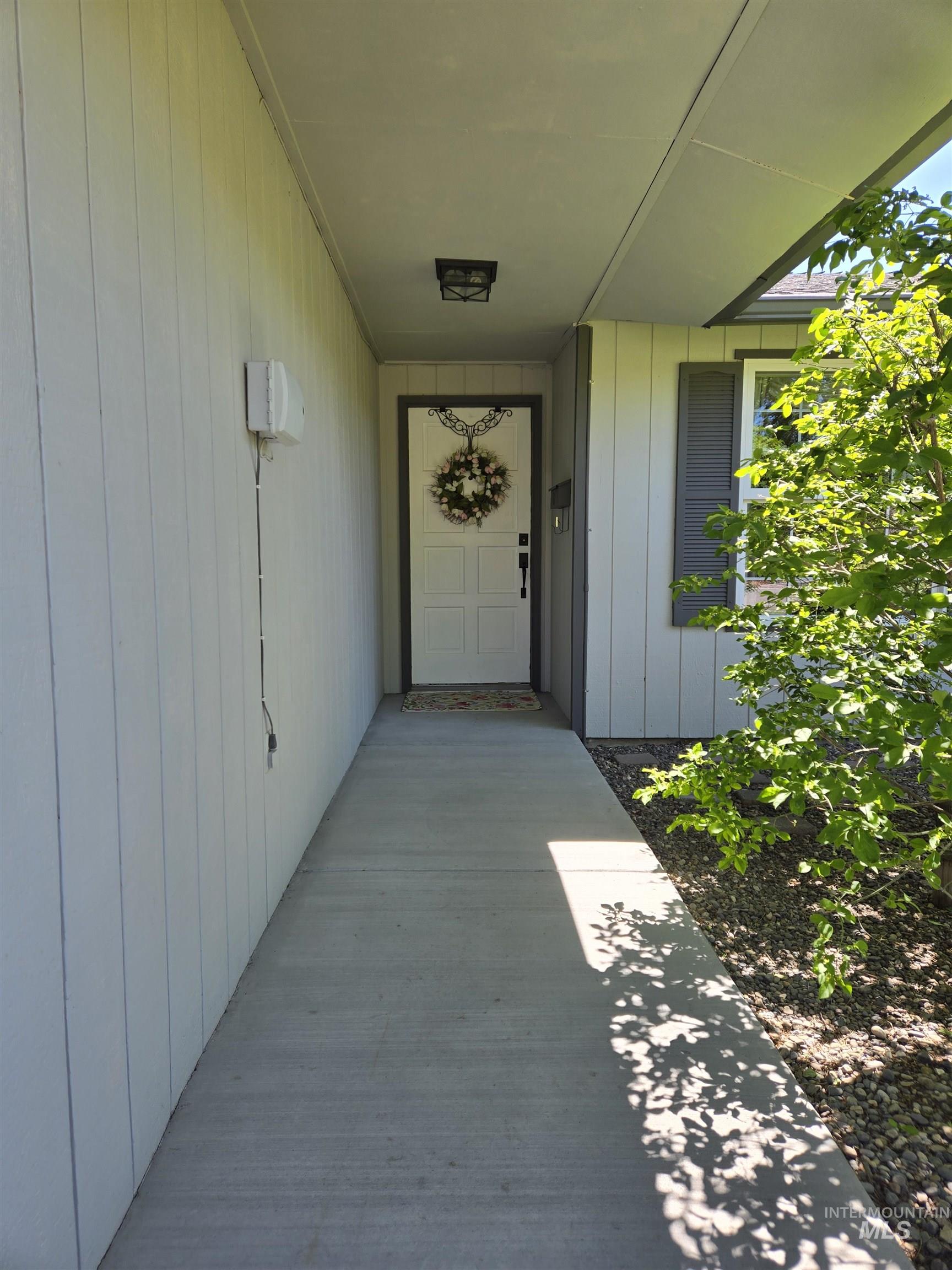 1156 SW 11th Ave., Ontario, Oregon 97914, 3 Bedrooms, 2 Bathrooms, Residential For Sale, Price $380,000,MLS 98909290