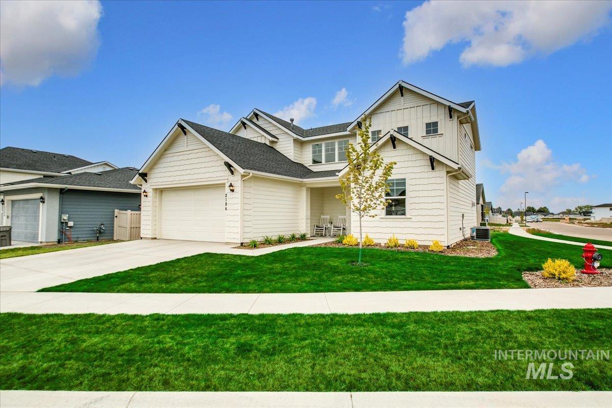 2184 W Concha Ct., Middleton, Idaho 83644, 4 Bedrooms, 2.5 Bathrooms, Residential For Sale, Price $529,900,MLS 98909293