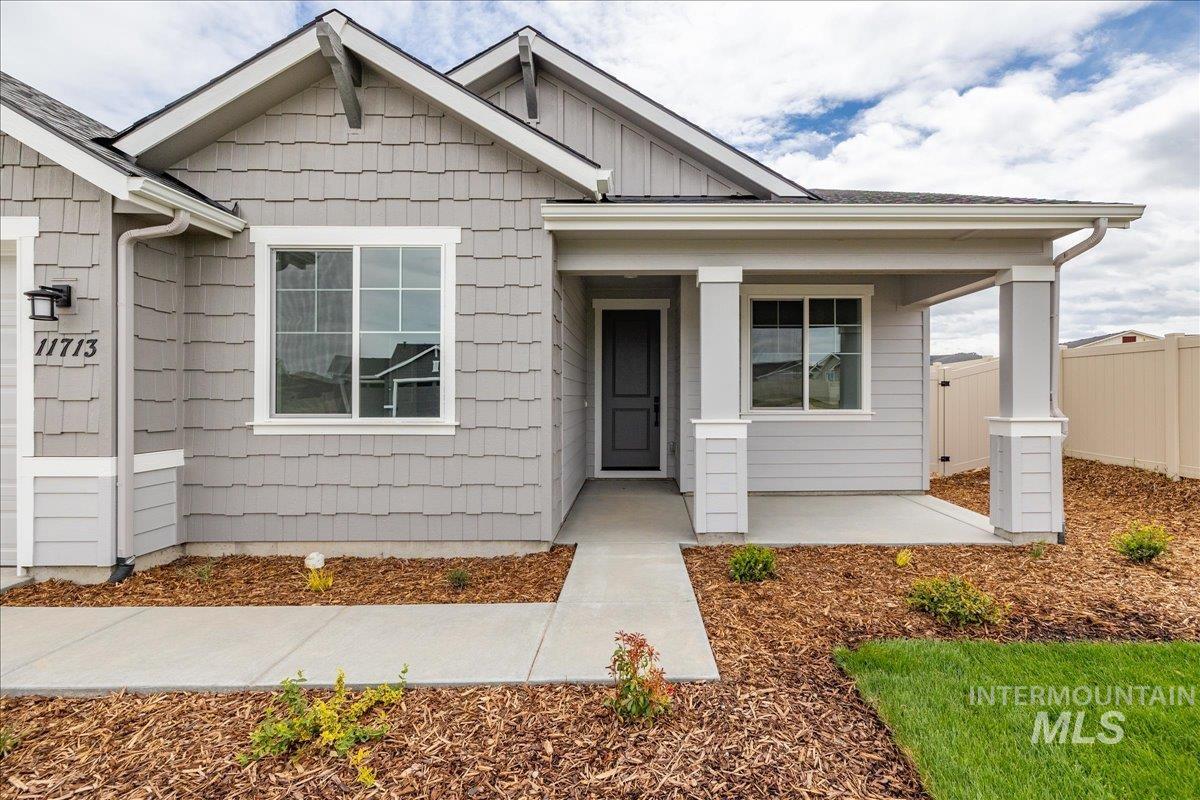 11713 W San Remo Dr, Nampa, Idaho 83686, 3 Bedrooms, 2 Bathrooms, Residential For Sale, Price $424,000,MLS 98909311