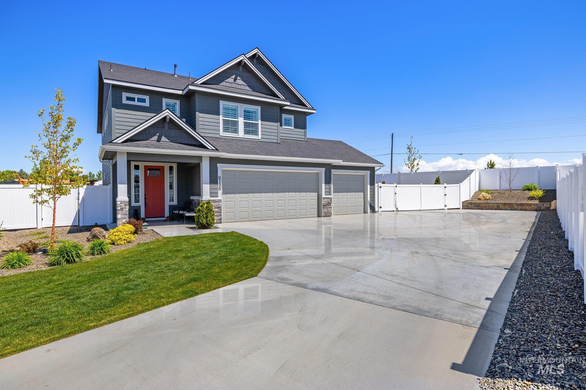 8198 Fountain Brook St, Middleton, Idaho 83644, 4 Bedrooms, 2.5 Bathrooms, Residential For Sale, Price $699,000,MLS 98909320