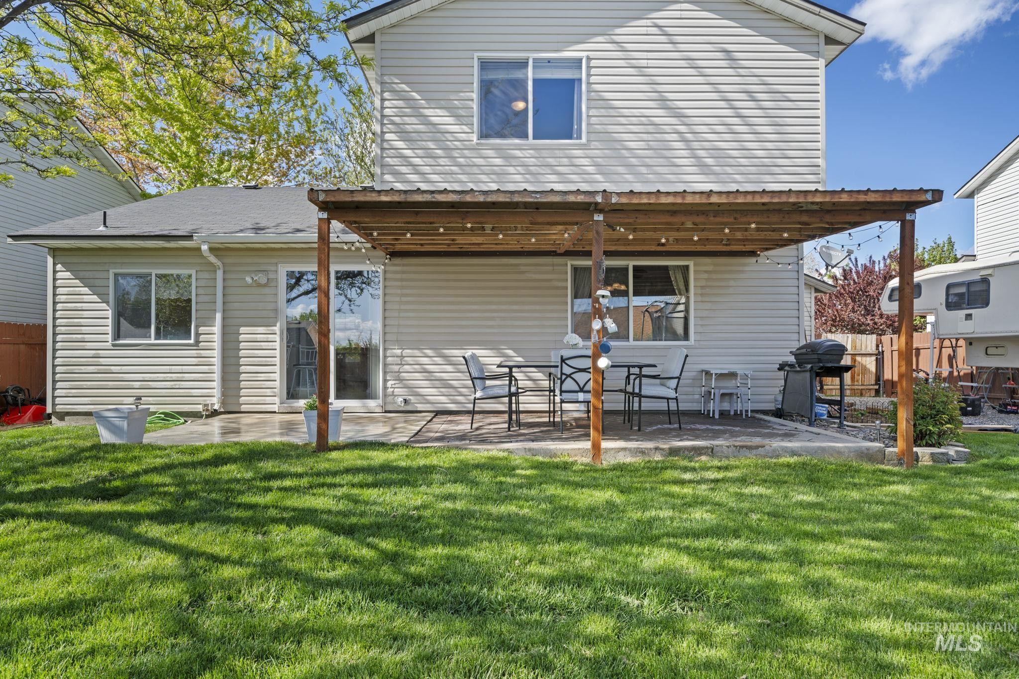 3719 E Wicklow Ave, Nampa, Idaho 83686, 4 Bedrooms, 2.5 Bathrooms, Residential For Sale, Price $399,900,MLS 98909337