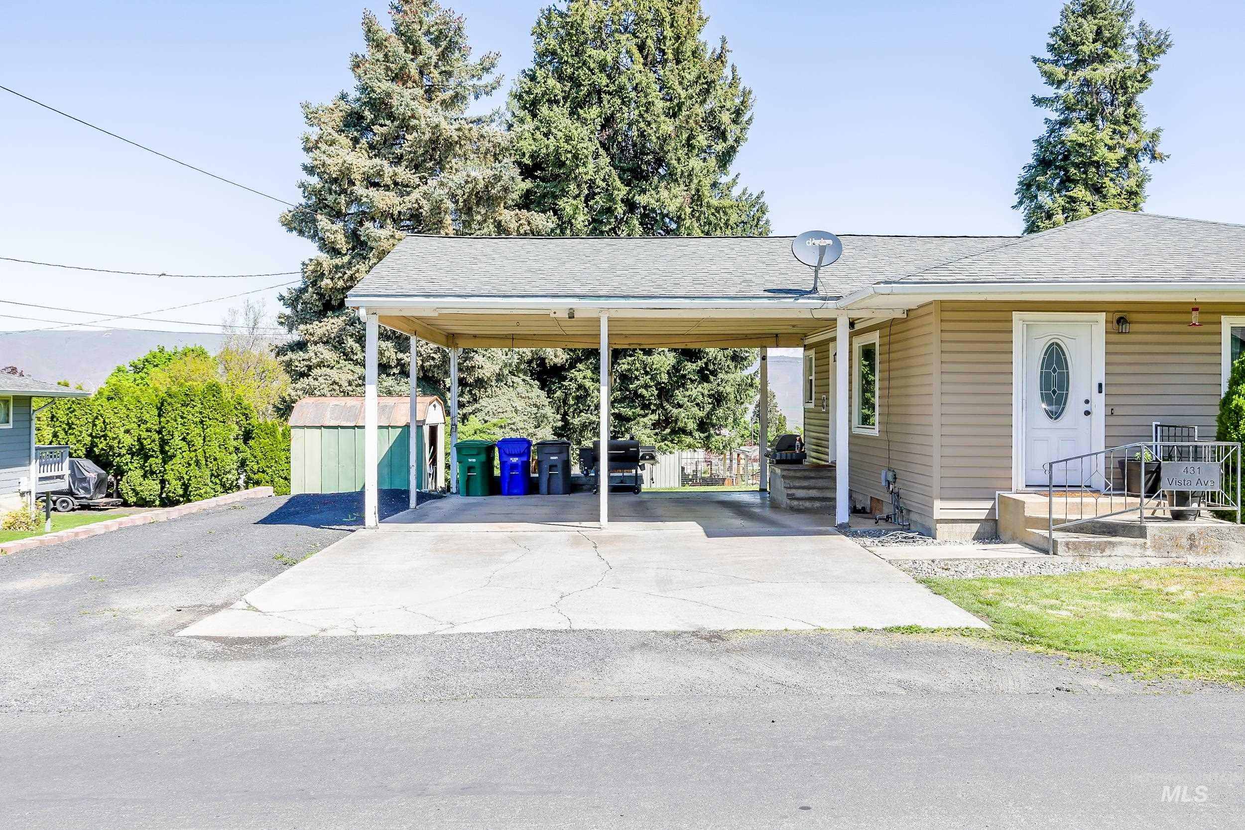431 Vista Ave, Lewiston, Idaho 83501, 3 Bedrooms, 2 Bathrooms, Residential For Sale, Price $448,900,MLS 98909404