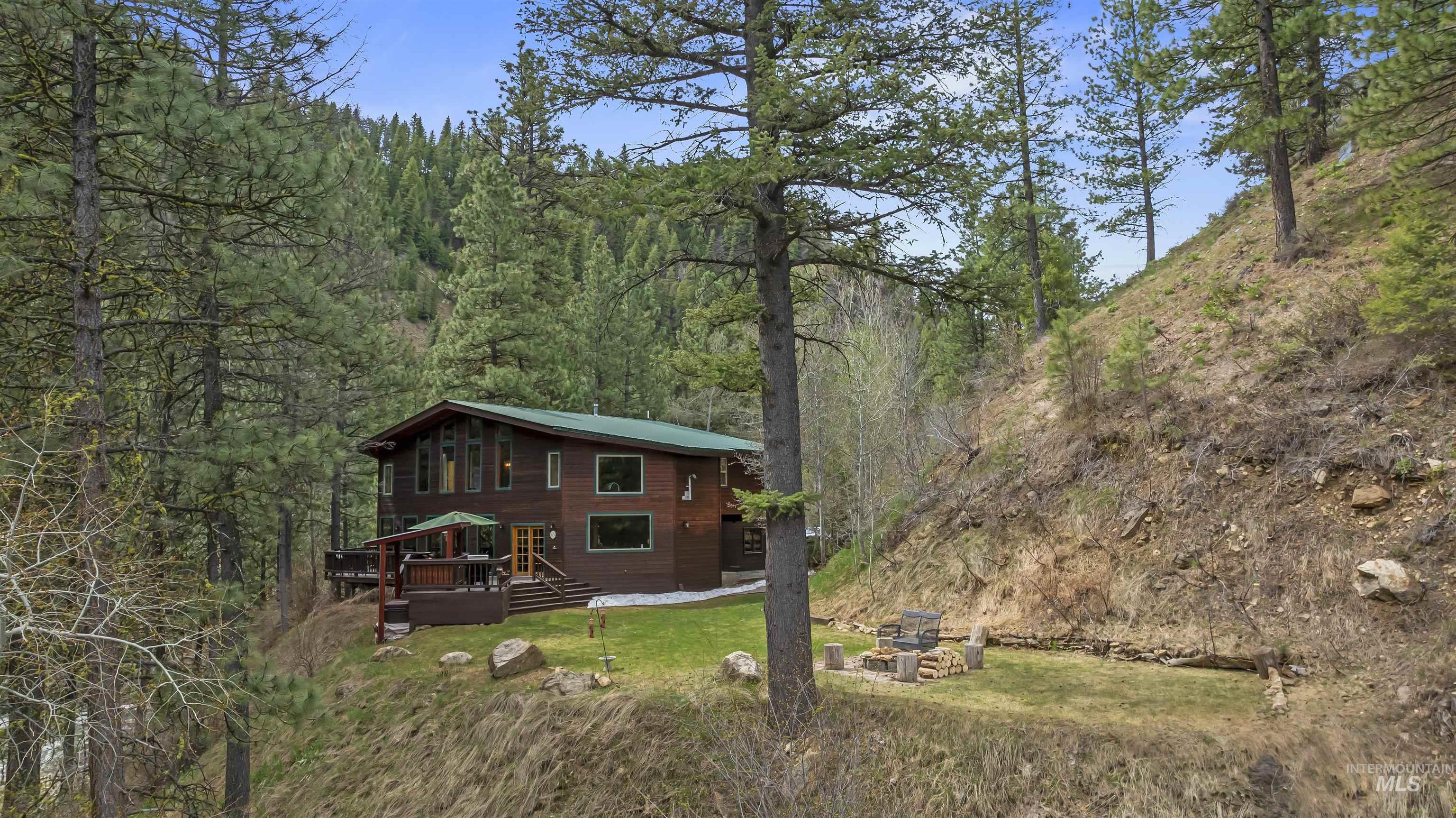 224 E Hoalst St, Pine, Idaho 83647, 4 Bedrooms, 3 Bathrooms, Residential For Sale, Price $2,350,000,MLS 98909495
