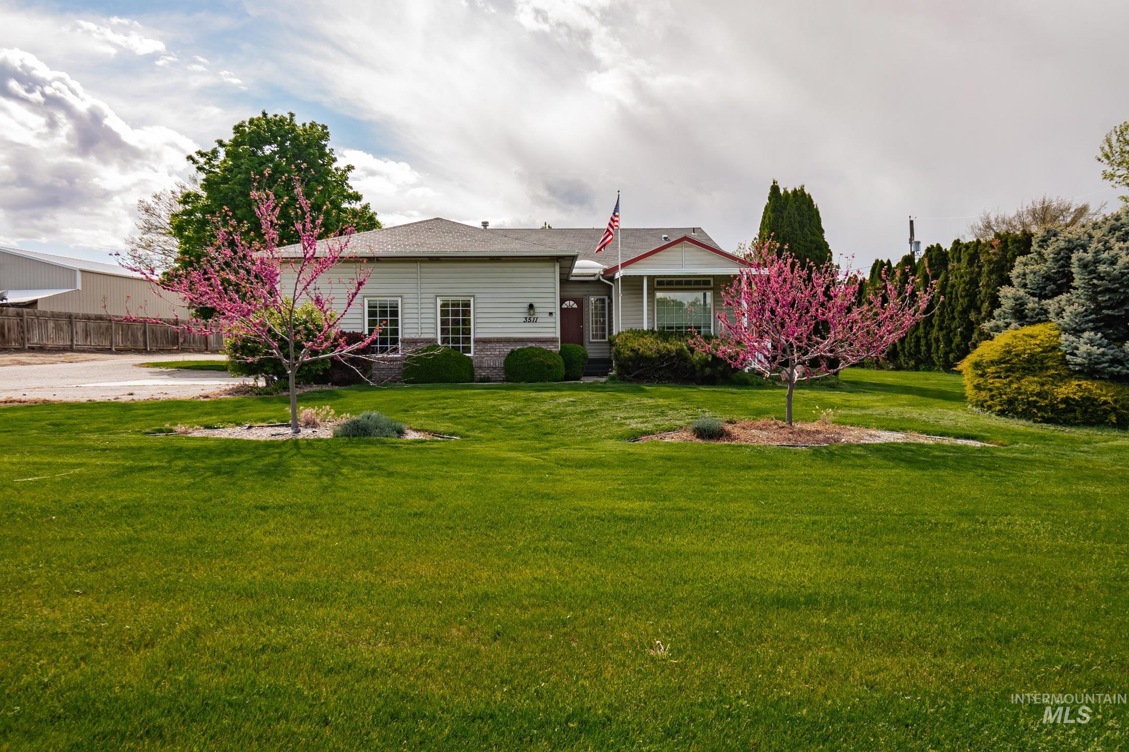 3511 12th Ave Road, Nampa, Idaho 83686, 3 Bedrooms, 2 Bathrooms, Residential For Sale, Price $429,999,MLS 98909501