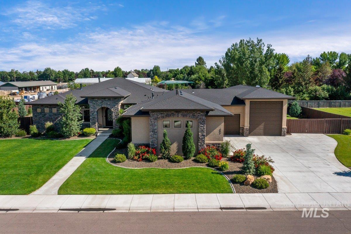 484 E Lockhart St., Meridian, Idaho 83646, 6 Bedrooms, 5 Bathrooms, Residential For Sale, Price $1,499,900,MLS 98909636