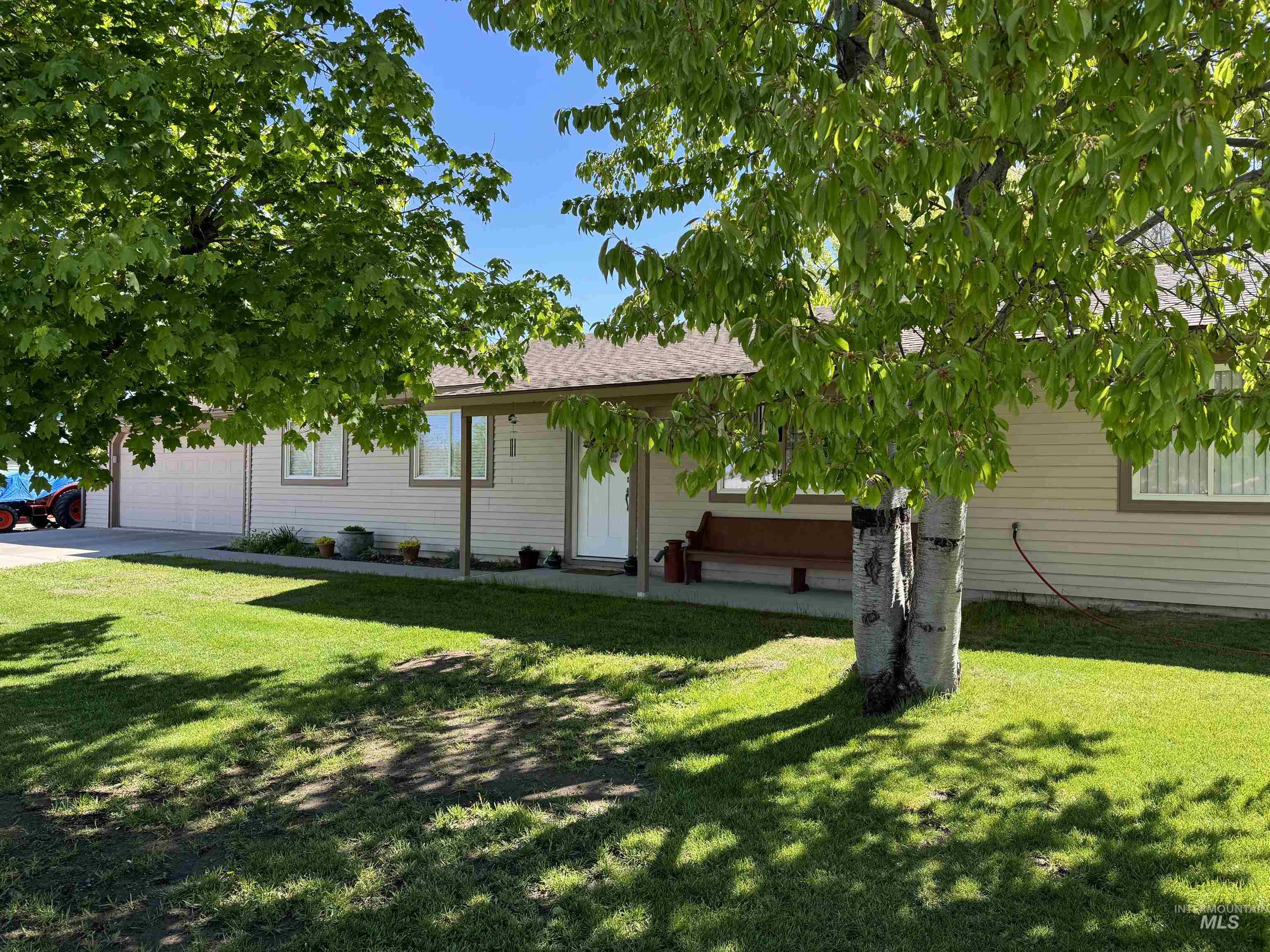 379 S 2nd Ave., Hagerman, Idaho 83332-0000, 4 Bedrooms, 2 Bathrooms, Residential For Sale, Price $369,000,MLS 98909641