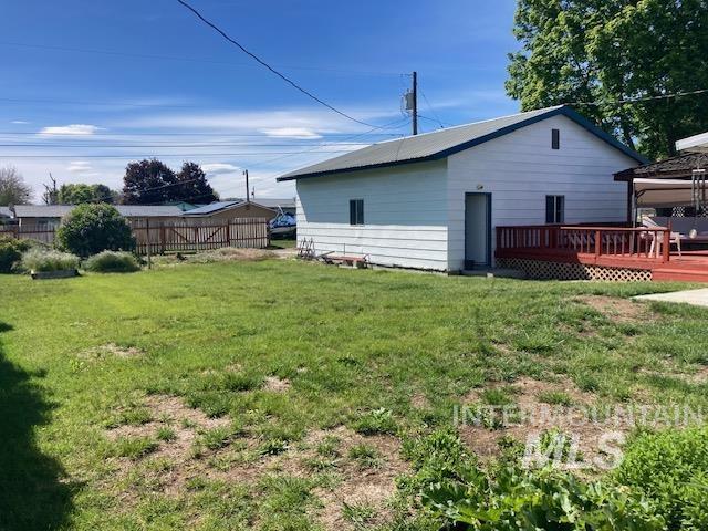 1353 W 1st St., Weiser, Idaho 83672, 3 Bedrooms, 2 Bathrooms, Residential For Sale, Price $350,000,MLS 98909740