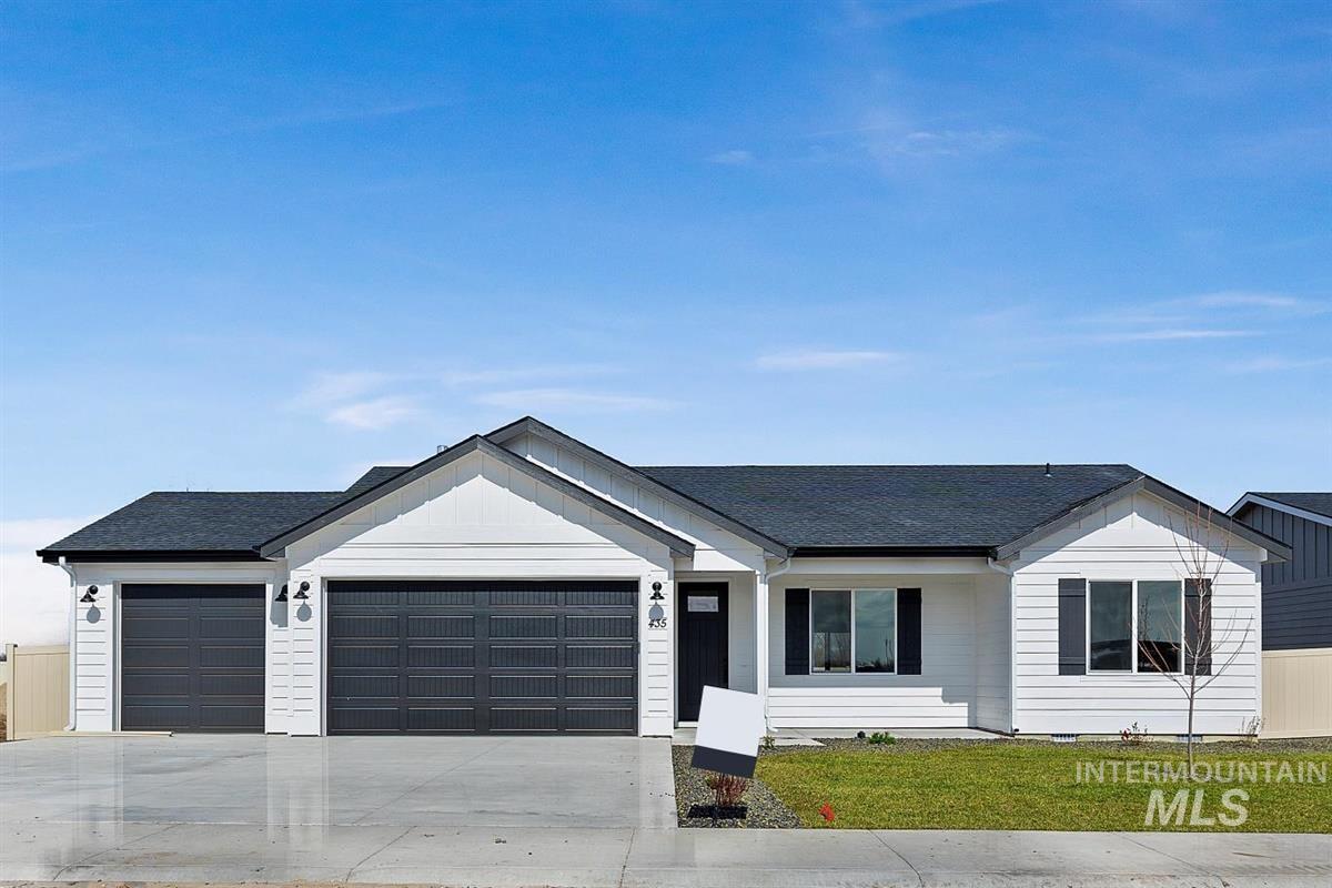 507 Grand Harvest Avenue, New Plymouth, Idaho 83655, 3 Bedrooms, 2 Bathrooms, Residential For Sale, Price $374,900,MLS 98909771