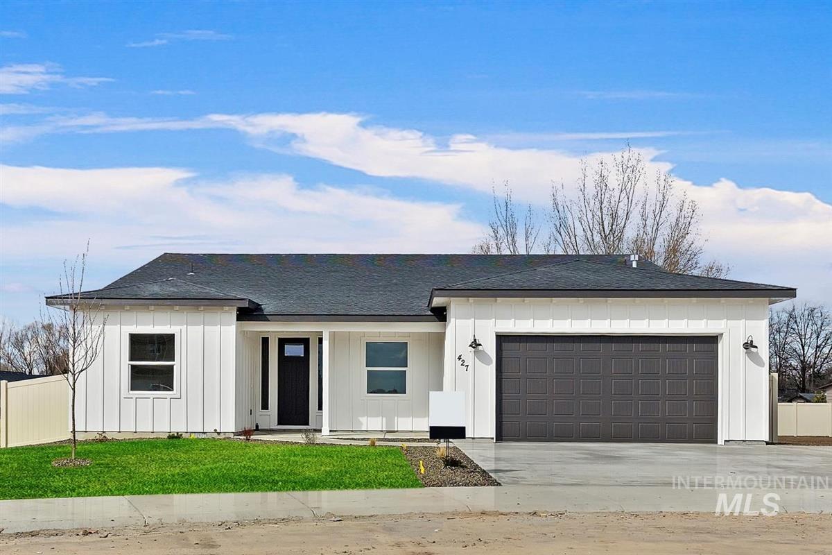 431 October Sky Street, New Plymouth, Idaho 83655, 4 Bedrooms, 2.5 Bathrooms, Residential For Sale, Price $499,990,MLS 98909773