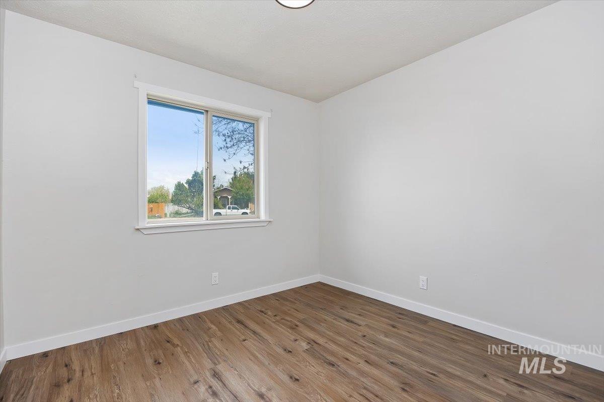 101 Fernwood Cir, Rupert, Idaho 83350, 3 Bedrooms, 1 Bathroom, Residential For Sale, Price $265,000,MLS 98909870