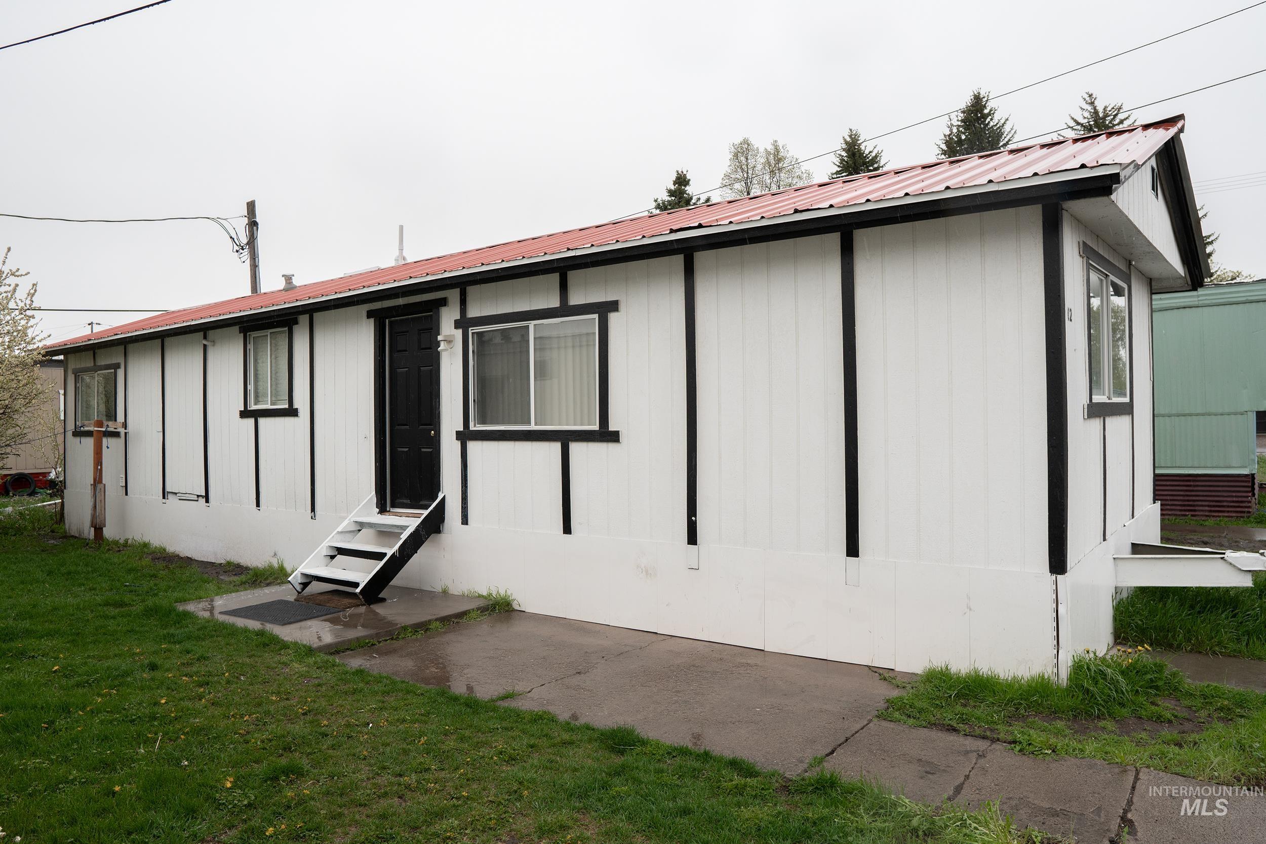 757 Normal Ave #C2, Burley, Idaho 83318, 2 Bedrooms, 1 Bathroom, Residential For Sale, Price $40,000, 98909875