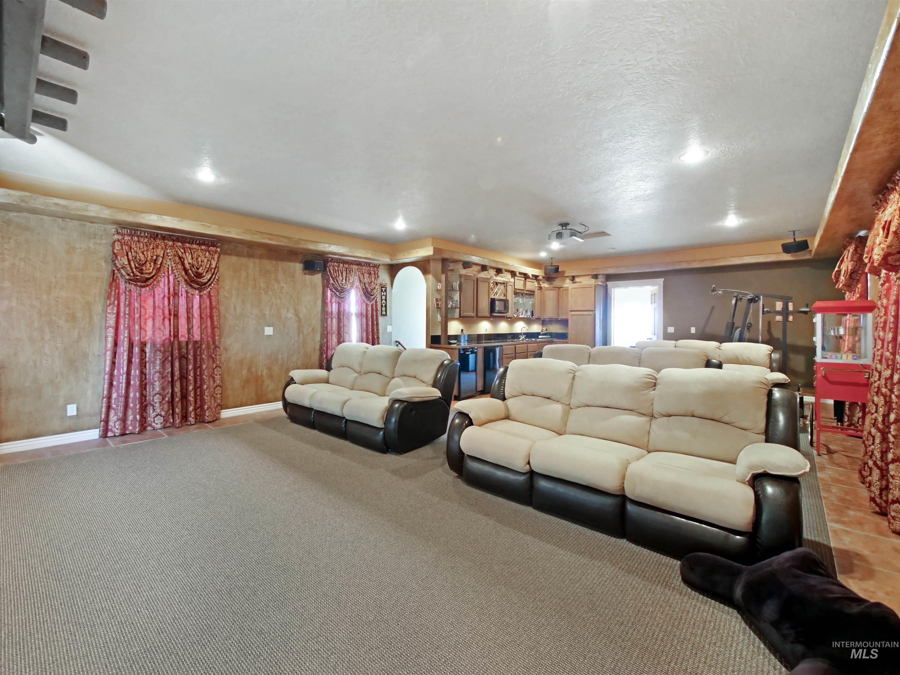 16480 Goodson Rd, Caldwell, Idaho 83607, 3 Bedrooms, 4.5 Bathrooms, Residential For Sale, Price $1,700,000, 98909962