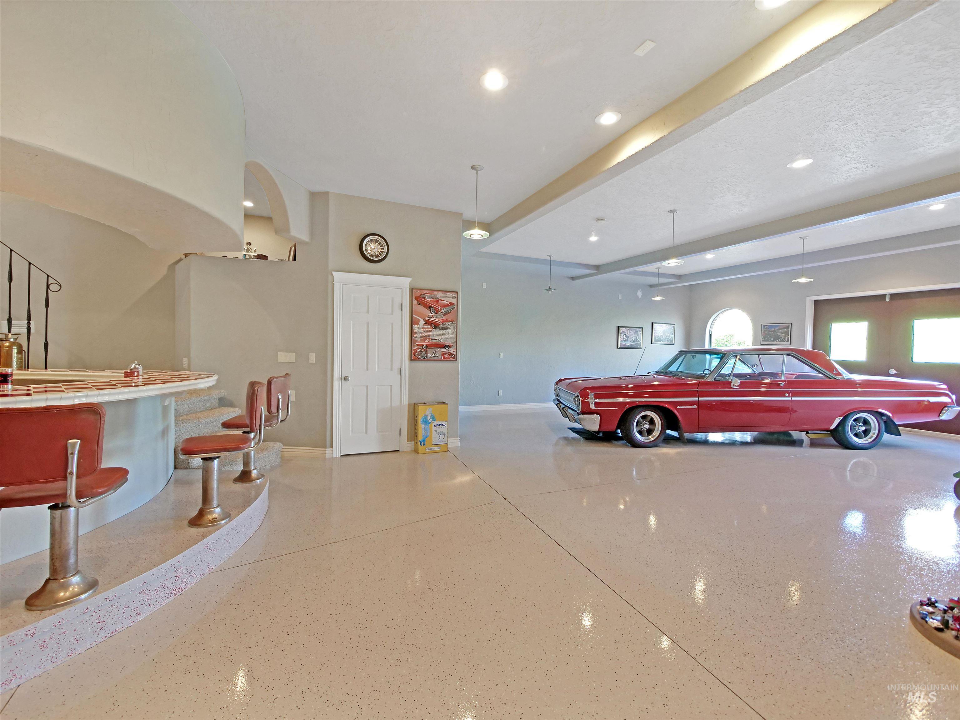 16480 Goodson Rd, Caldwell, Idaho 83607, 3 Bedrooms, 4.5 Bathrooms, Residential For Sale, Price $1,700,000, 98909962