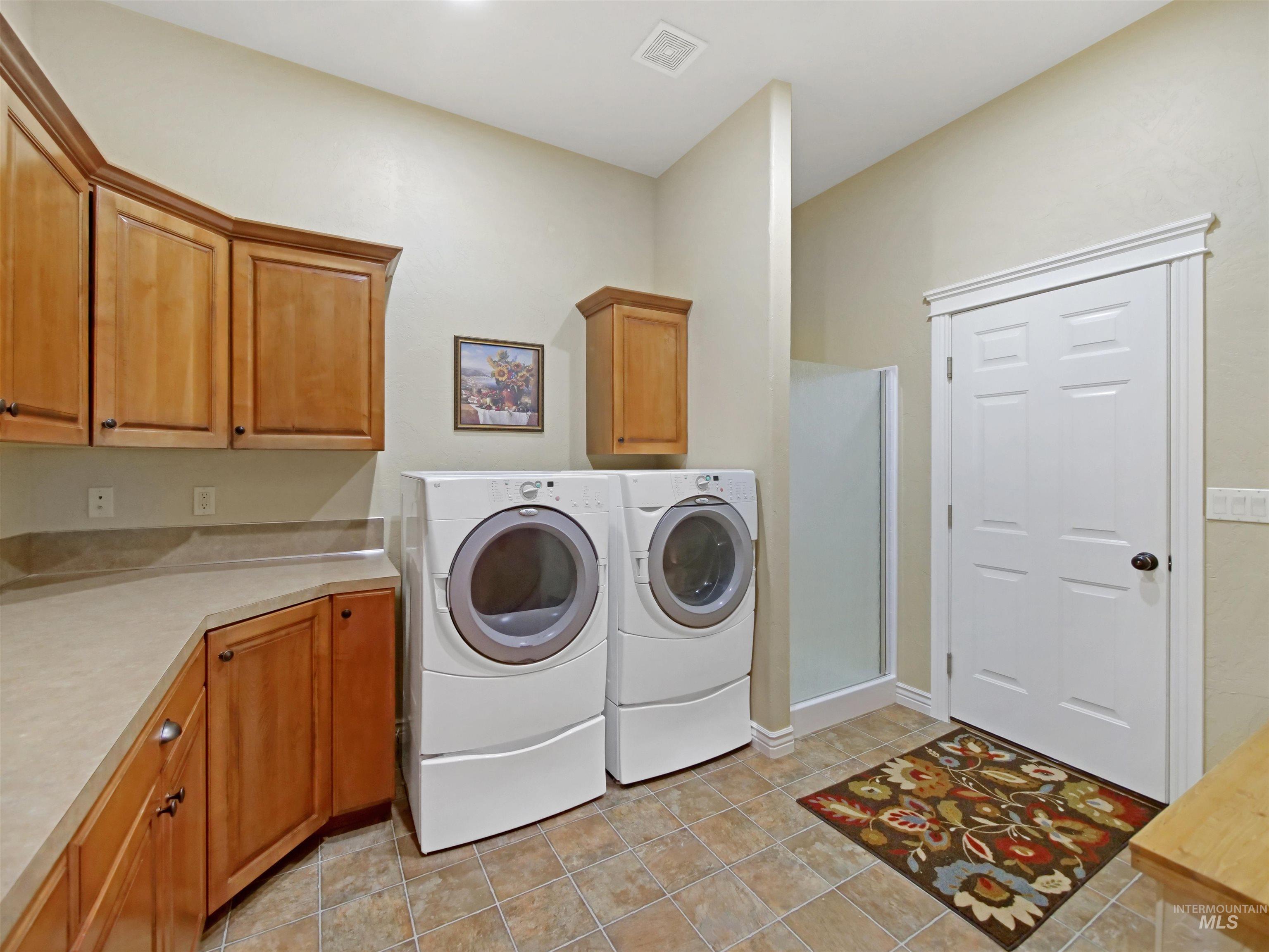 16480 Goodson Rd, Caldwell, Idaho 83607, 3 Bedrooms, 4.5 Bathrooms, Residential For Sale, Price $1,700,000, 98909962