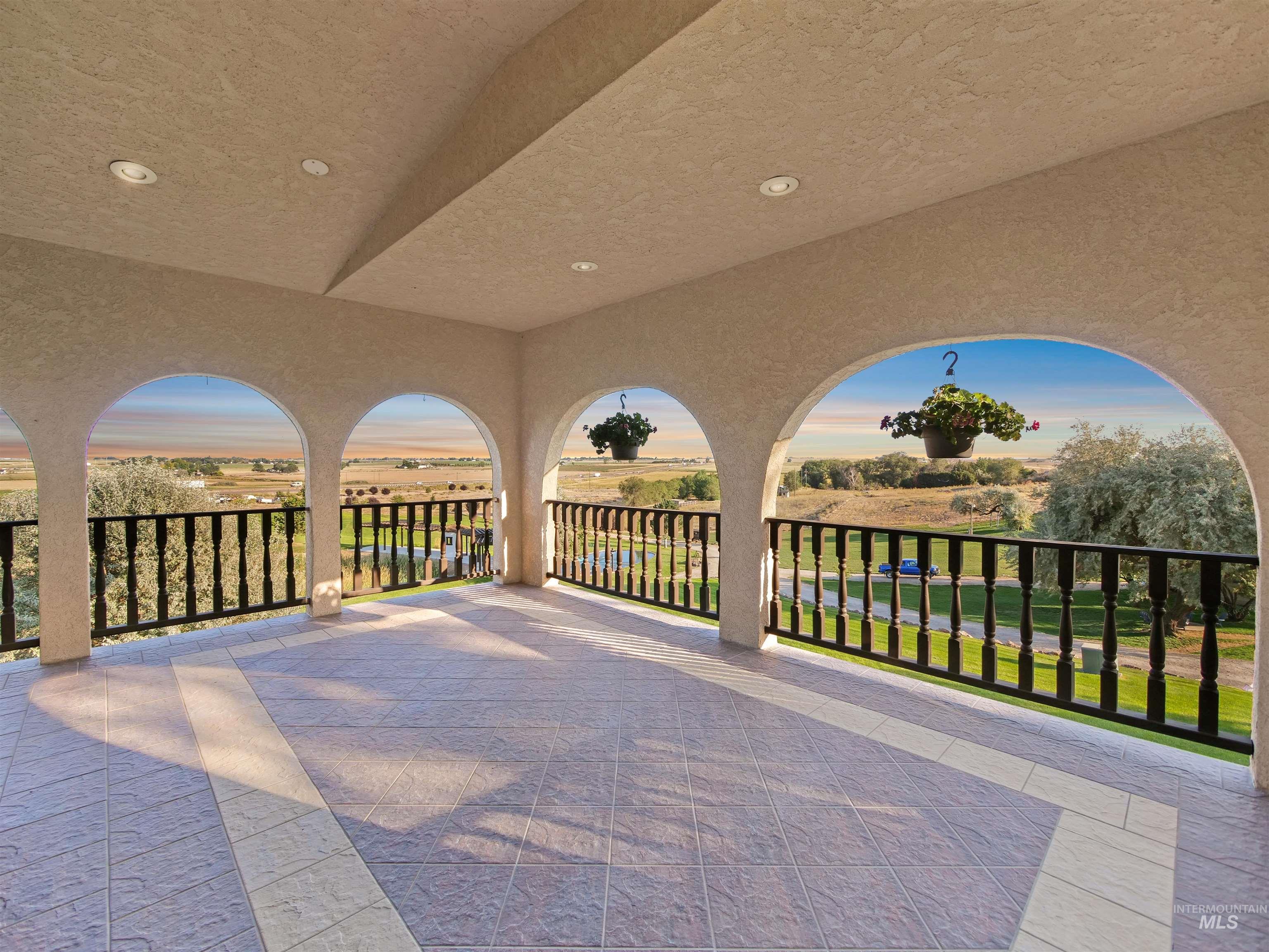 16480 Goodson Rd, Caldwell, Idaho 83607, 3 Bedrooms, 4.5 Bathrooms, Residential For Sale, Price $1,700,000, 98909962