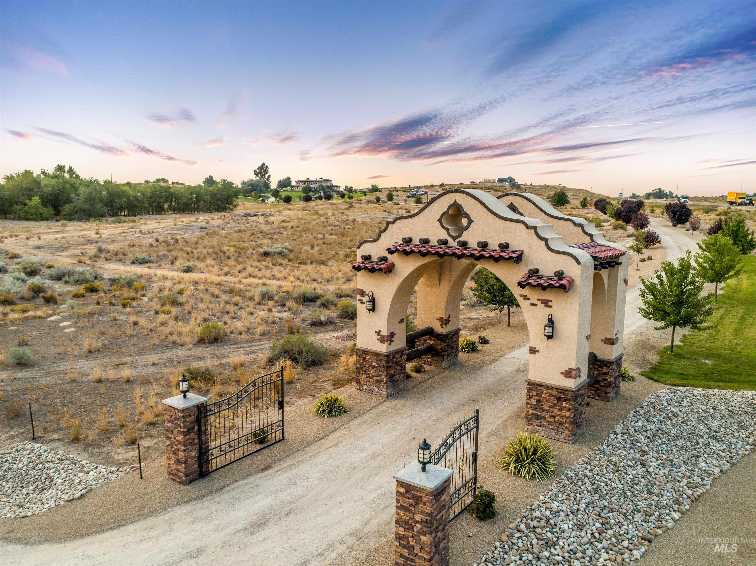 16480 Goodson Rd, Caldwell, Idaho 83607, 3 Bedrooms, 4.5 Bathrooms, Residential For Sale, Price $1,700,000, 98909962