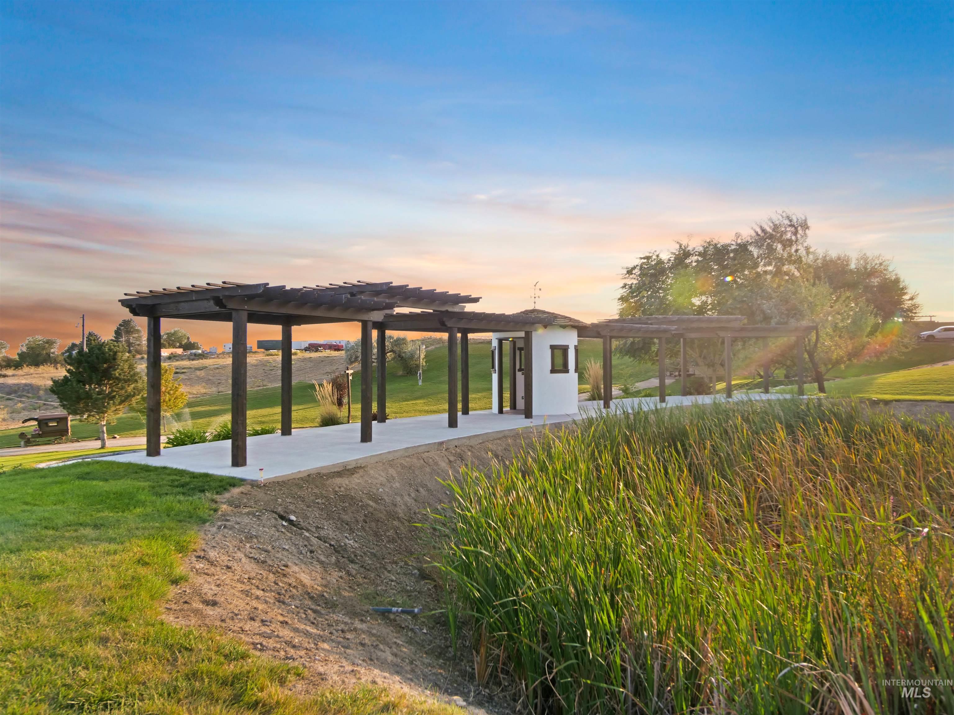 16480 Goodson Rd, Caldwell, Idaho 83607, 3 Bedrooms, 4.5 Bathrooms, Residential For Sale, Price $1,700,000, 98909962