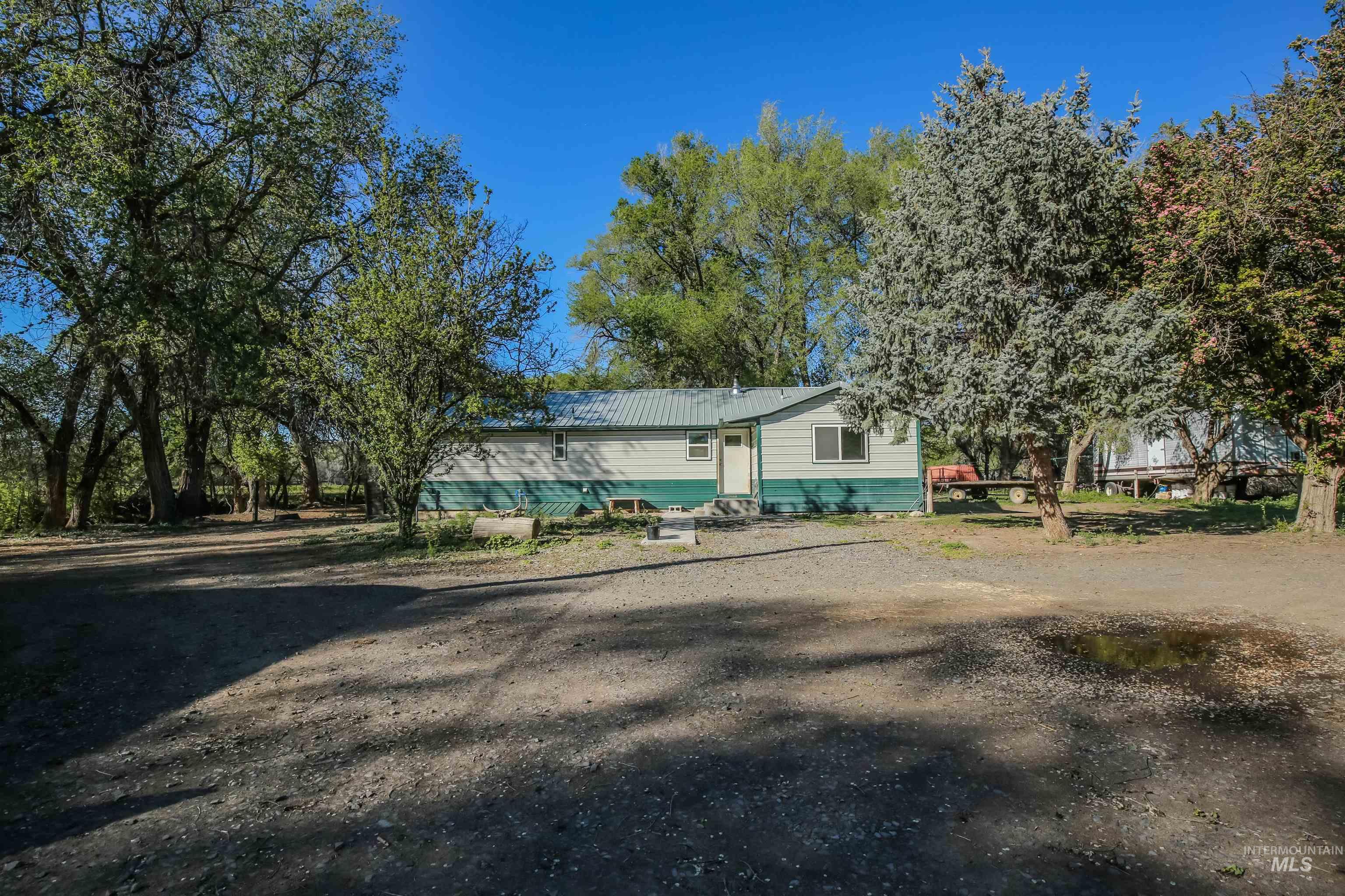 2010 US Highway 20, Vale, Oregon 97918, 4 Bedrooms, 2 Bathrooms, Farm & Ranch For Sale, Price $875,000, 98910085
