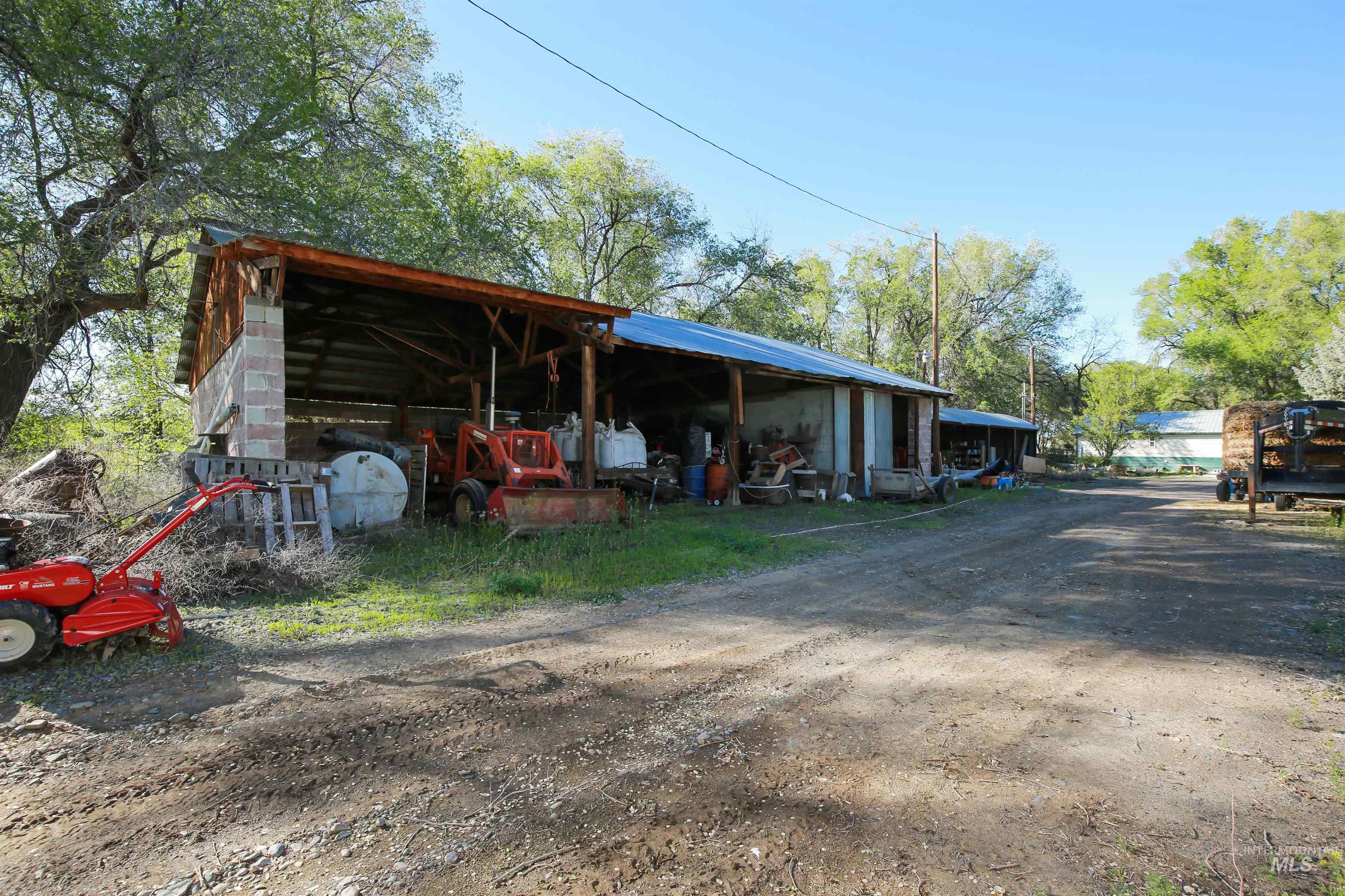 2010 US Highway 20, Vale, Oregon 97918, 4 Bedrooms, 2 Bathrooms, Farm & Ranch For Sale, Price $875,000, 98910085