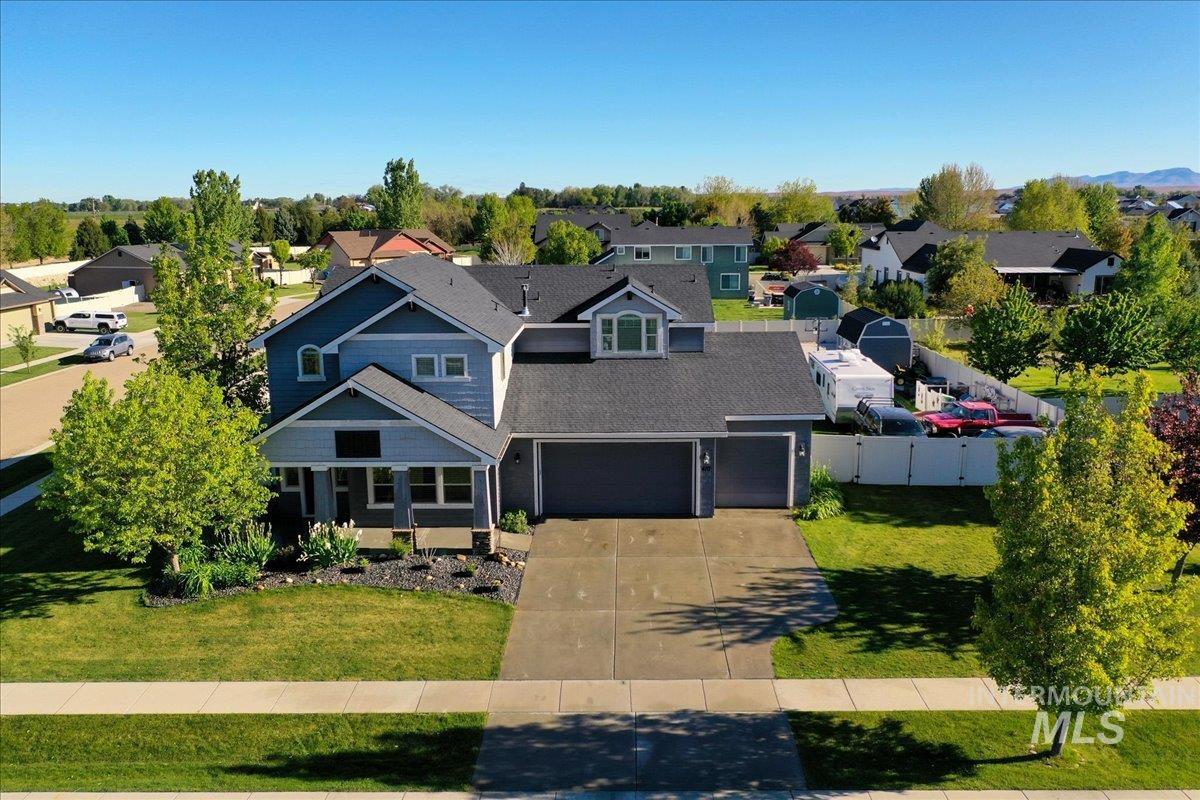 410 W Hidden Meadow Way, Middleton, Idaho 83644, 6 Bedrooms, 4 Bathrooms, Residential For Sale, Price $769,400,MLS 98910096