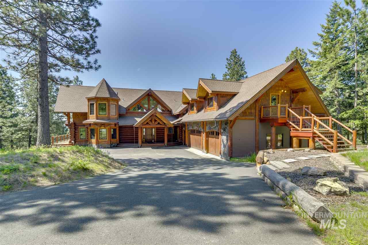 1050 Greenview Lane, Moscow, Idaho 83843-8726, 7 Bedrooms, 5.5 Bathrooms, Residential For Sale, Price $3,495,000, 98910111
