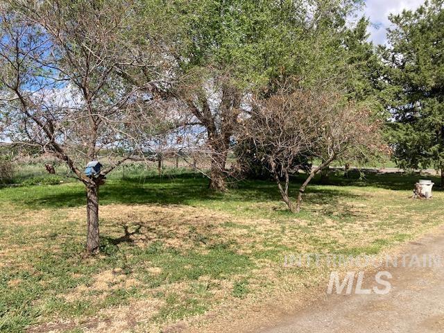 5517 95 Spur Highway, Ontario, Oregon 97914, 3 Bedrooms, 2 Bathrooms, Residential For Sale, Price $335,000, 98910197