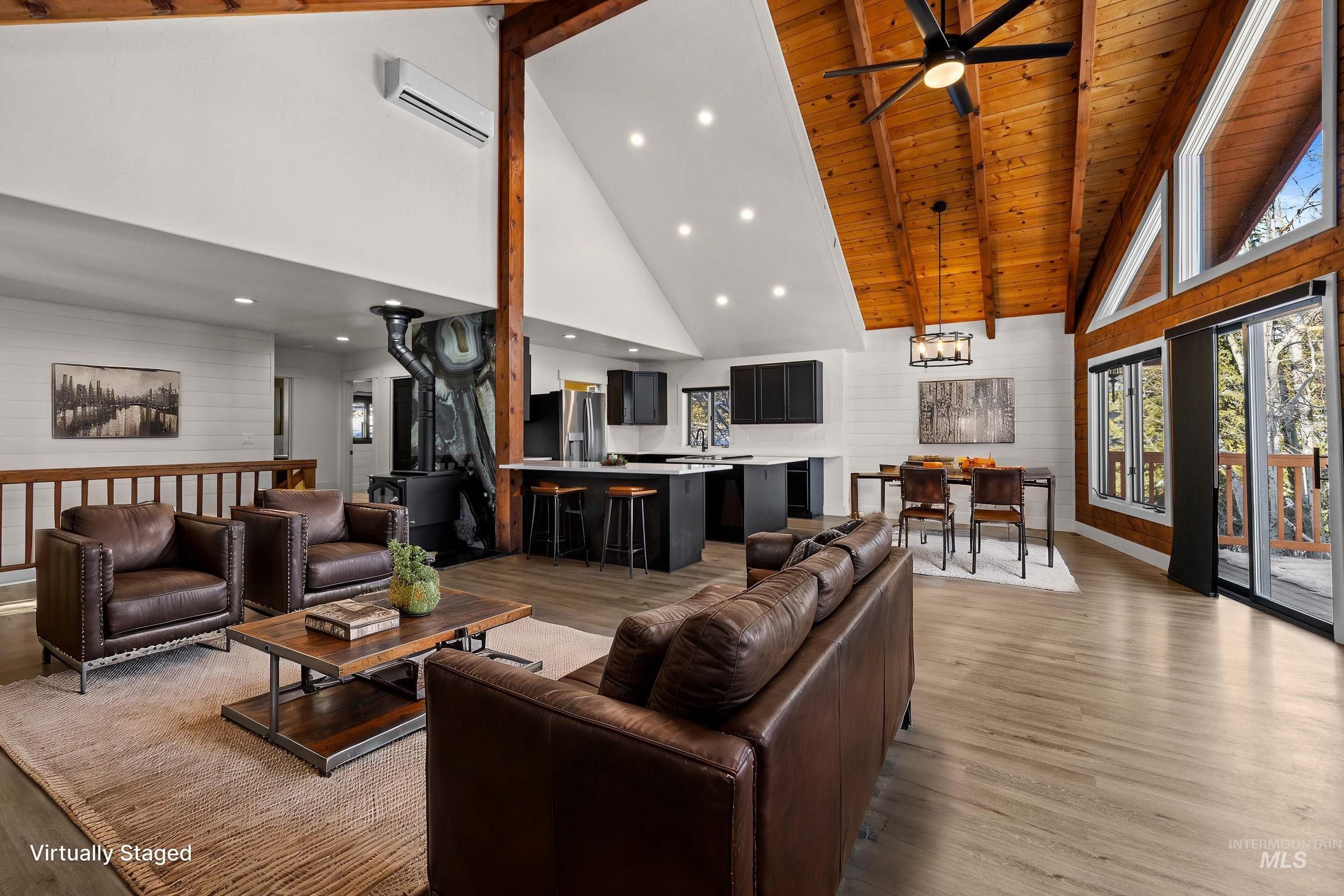 14020 Comfort Road, McCall, Idaho 83638, 3 Bedrooms, 2 Bathrooms, Residential For Sale, Price $1,249,000, 98910221