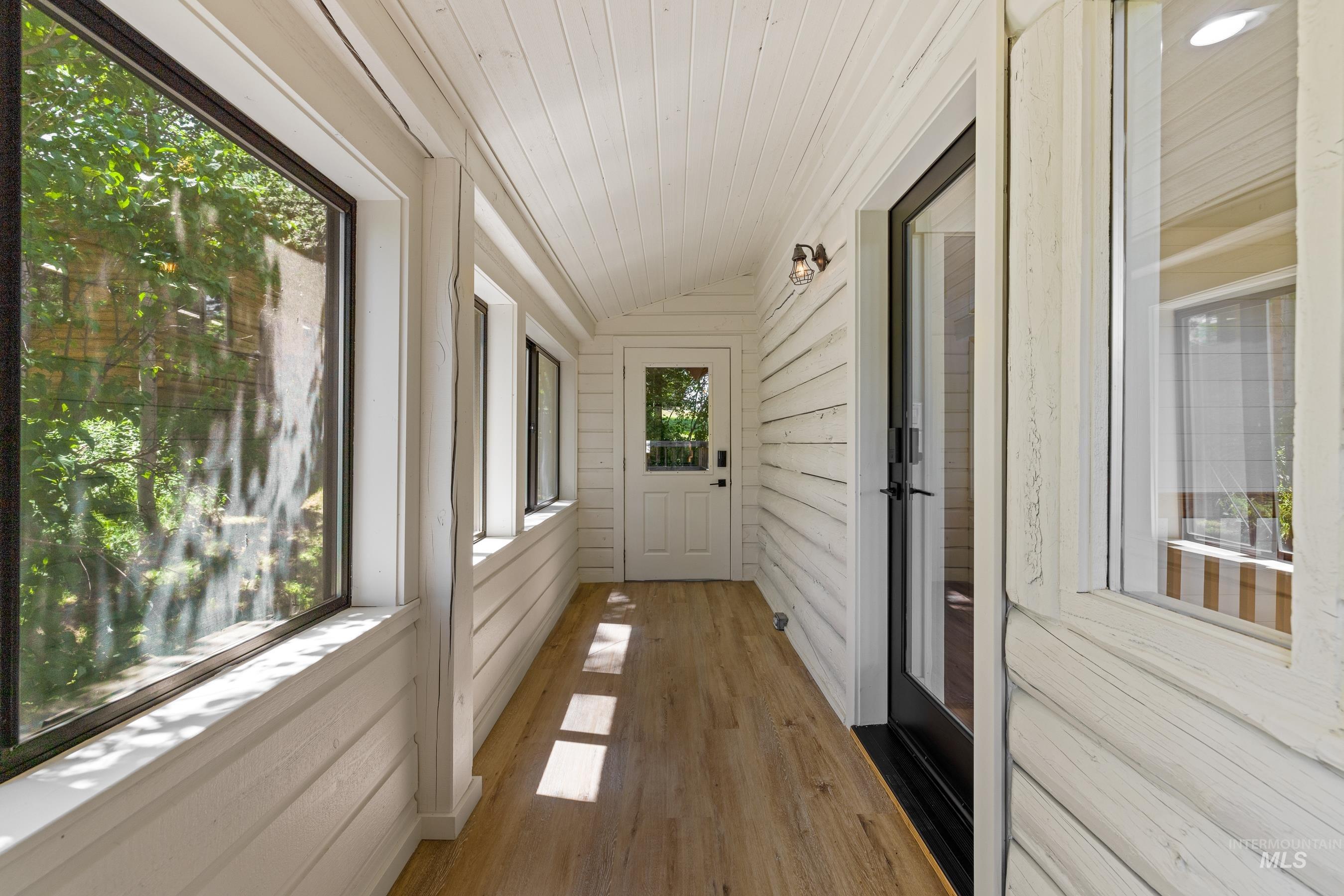 14020 Comfort Road, McCall, Idaho 83638, 3 Bedrooms, 2 Bathrooms, Residential For Sale, Price $1,249,000, 98910221