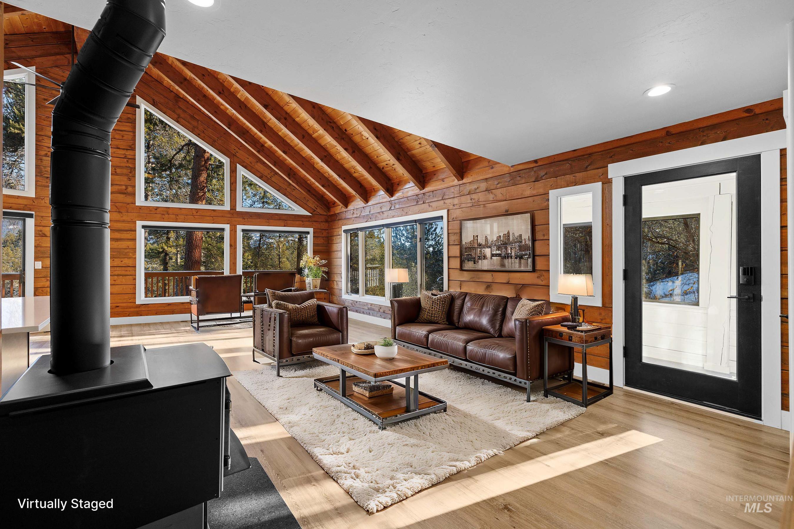 14020 Comfort Road, McCall, Idaho 83638, 3 Bedrooms, 2 Bathrooms, Residential For Sale, Price $1,249,000, 98910221