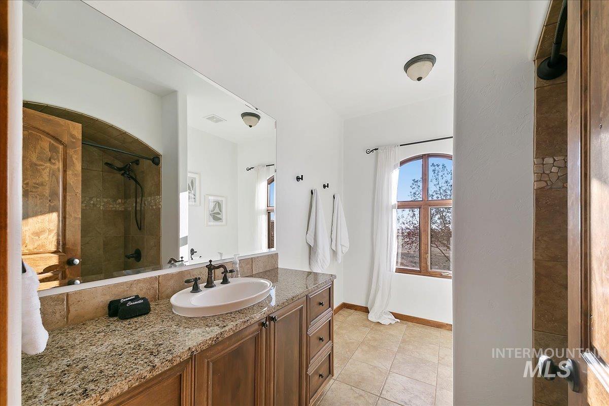 4800 E Wildhorse Lane, Boise, Idaho 83712, 4 Bedrooms, 3.5 Bathrooms, Residential For Sale, Price $3,200,000, 98910253