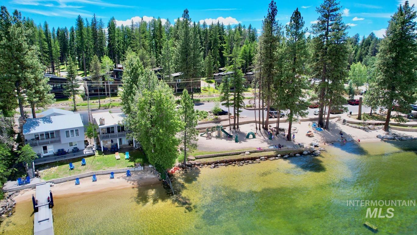 325-327AB W Lake Street, McCall, Idaho 83638, 6 Bedrooms, 4 Bathrooms, Residential For Sale, Price $6,900,000, 98910290