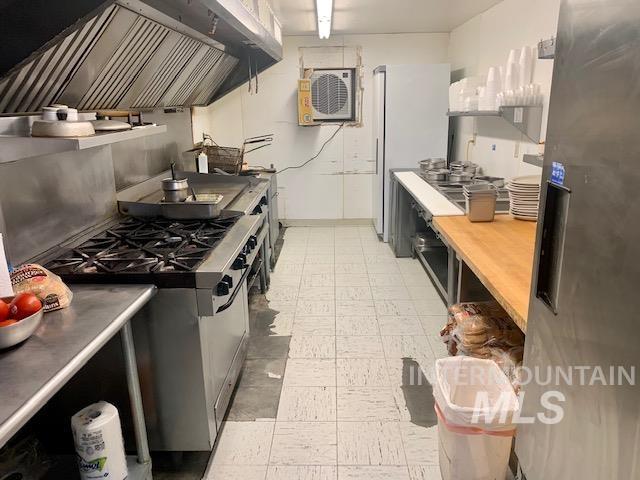 2431 US 20, Arco, Idaho 83213, Business/Commercial For Sale, Price $449,000, 98910406