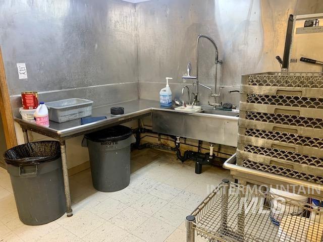 2431 US 20, Arco, Idaho 83213, Business/Commercial For Sale, Price $449,000, 98910406