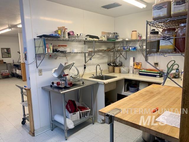 2431 US 20, Arco, Idaho 83213, Business/Commercial For Sale, Price $449,000, 98910406