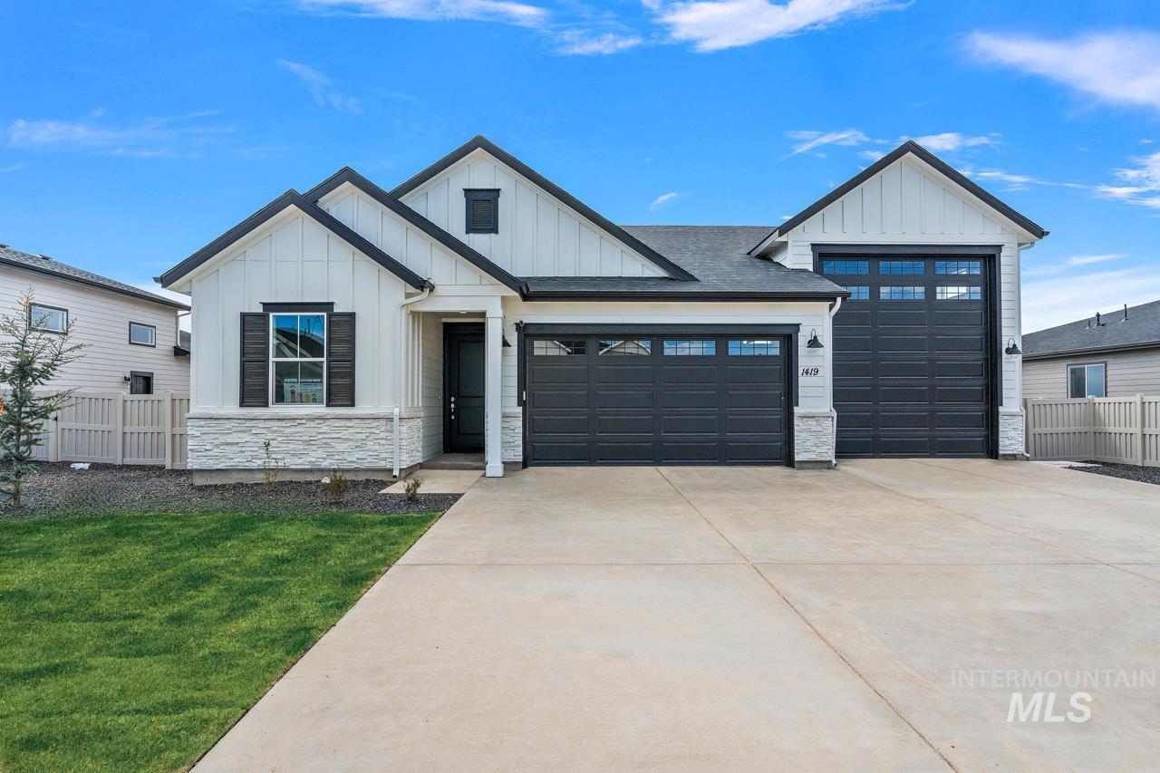1316 Stirling Meadows St, Middleton, Idaho 83644, 3 Bedrooms, 2 Bathrooms, Residential For Sale, Price $589,990,MLS 98910480