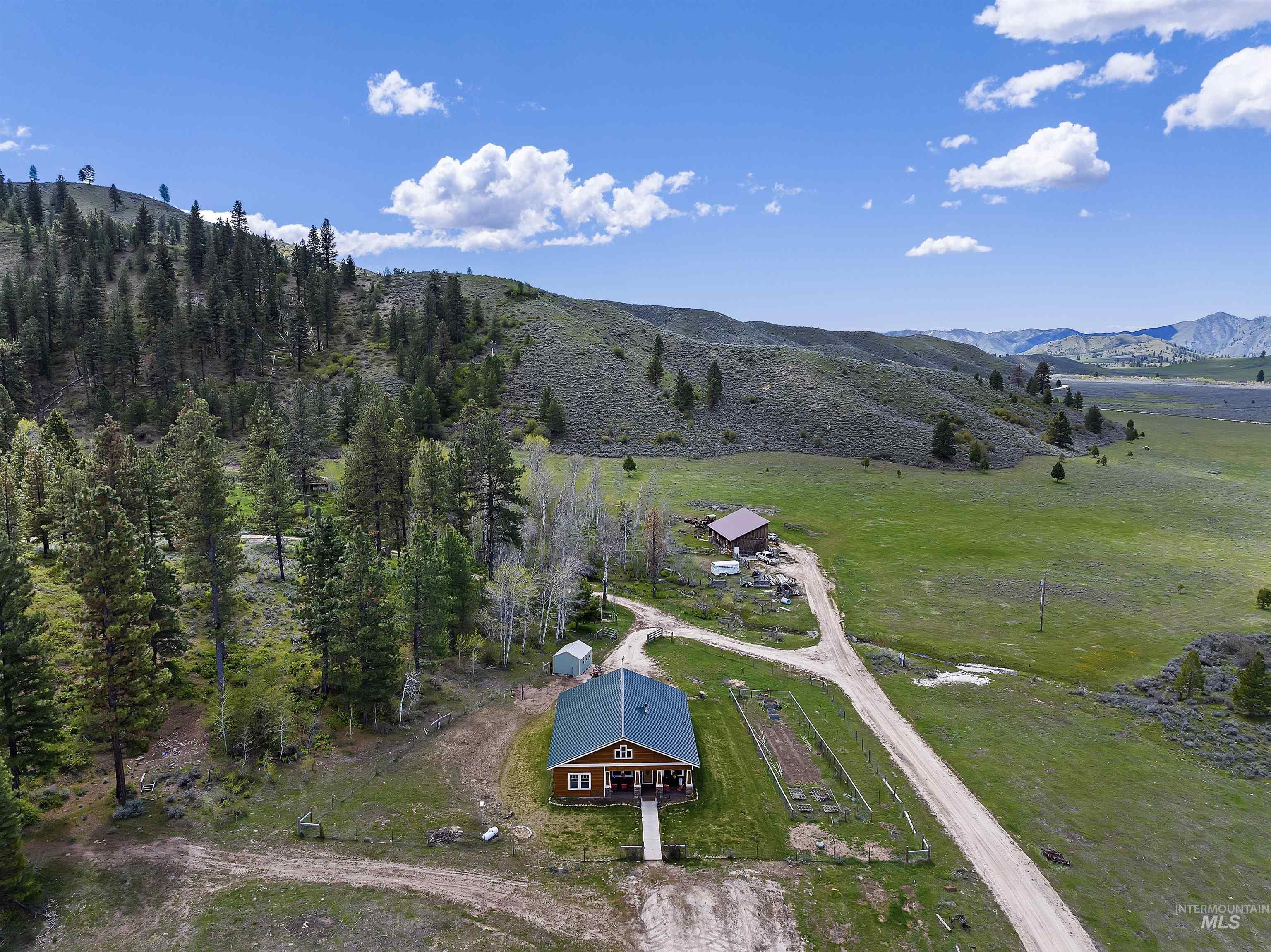 675 W Russell Dr, Prairie, Idaho 83647, 3 Bedrooms, 2 Bathrooms, Residential For Sale, Price $4,447,800, 98910545