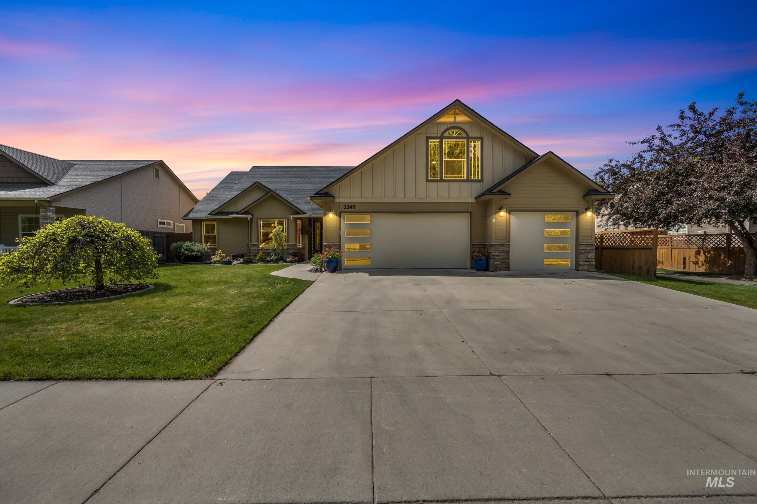2245 E Nakano Dr, Meridian, Idaho 83646, 4 Bedrooms, 2.5 Bathrooms, Residential For Sale, Price $579,000,MLS 98910618